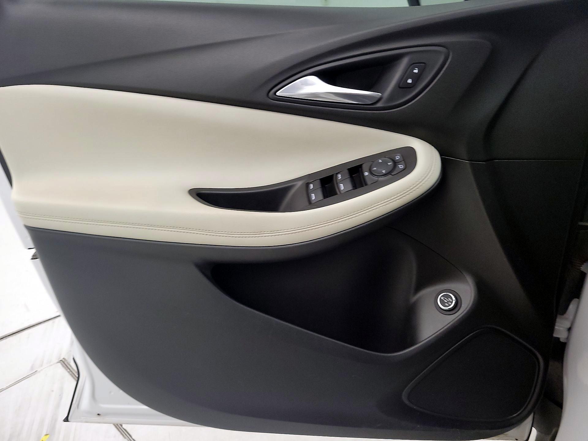 Thumbnail: 2020 Buick Encore GX - 12