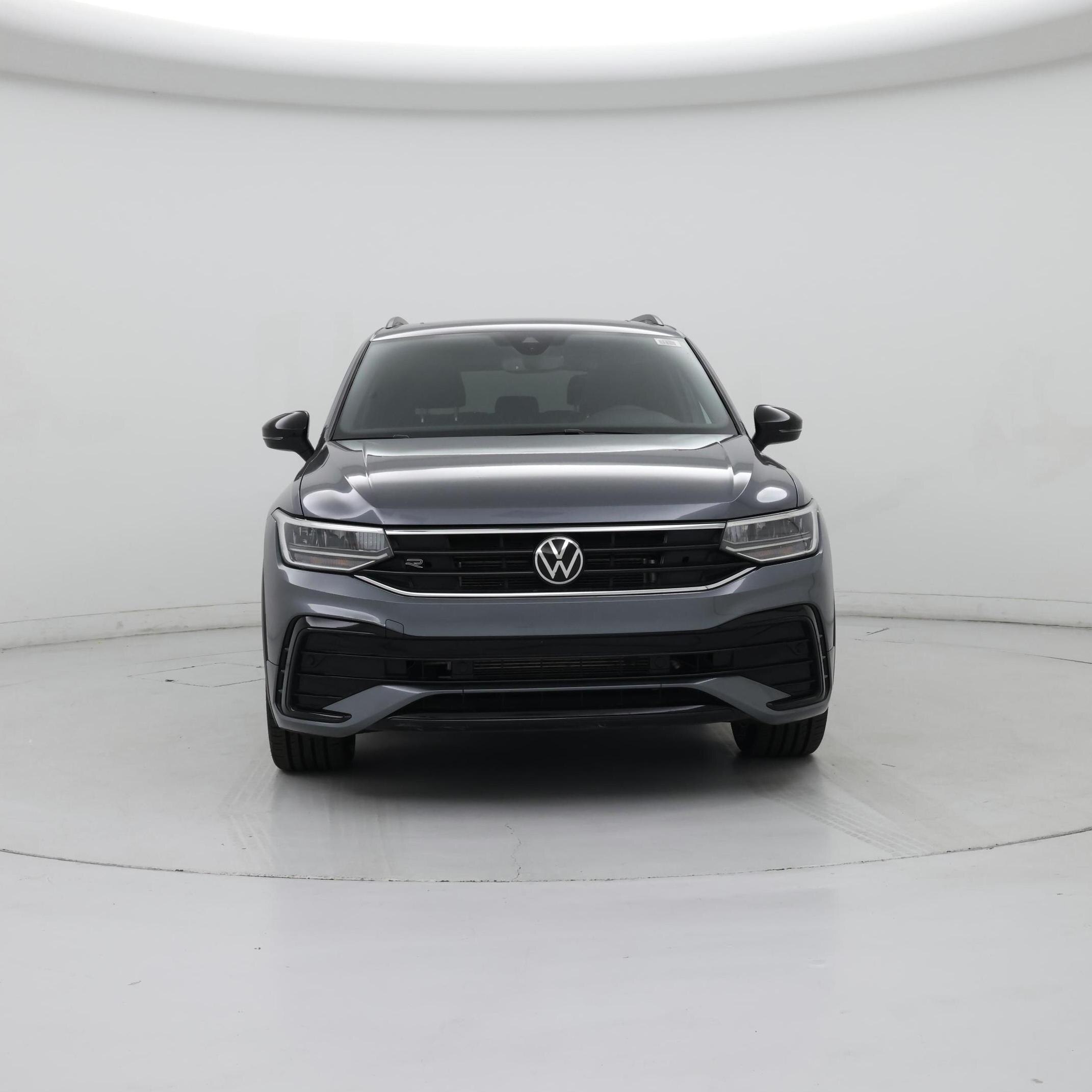 Thumbnail: 2023 Volkswagen Tiguan - 5