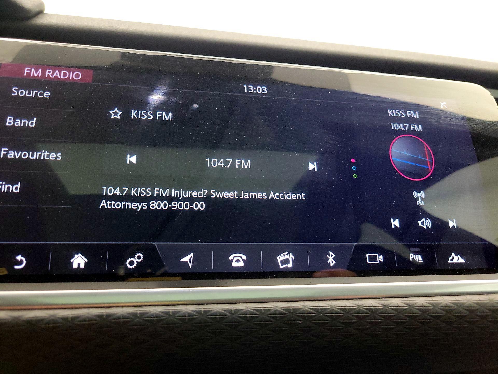 Thumbnail: 2018 Land Rover Range Rover Velar - 16