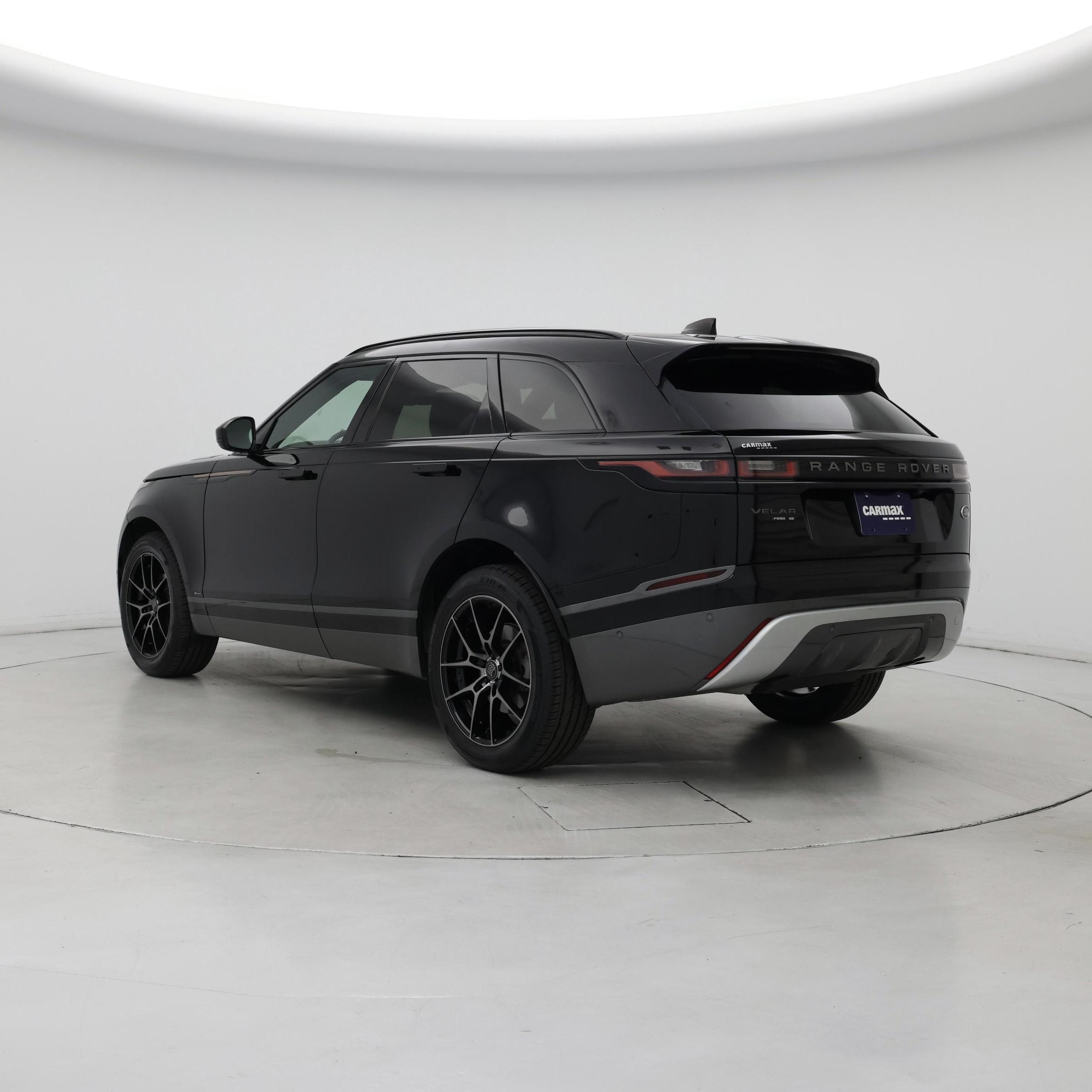 Thumbnail: 2018 Land Rover Range Rover Velar - 2