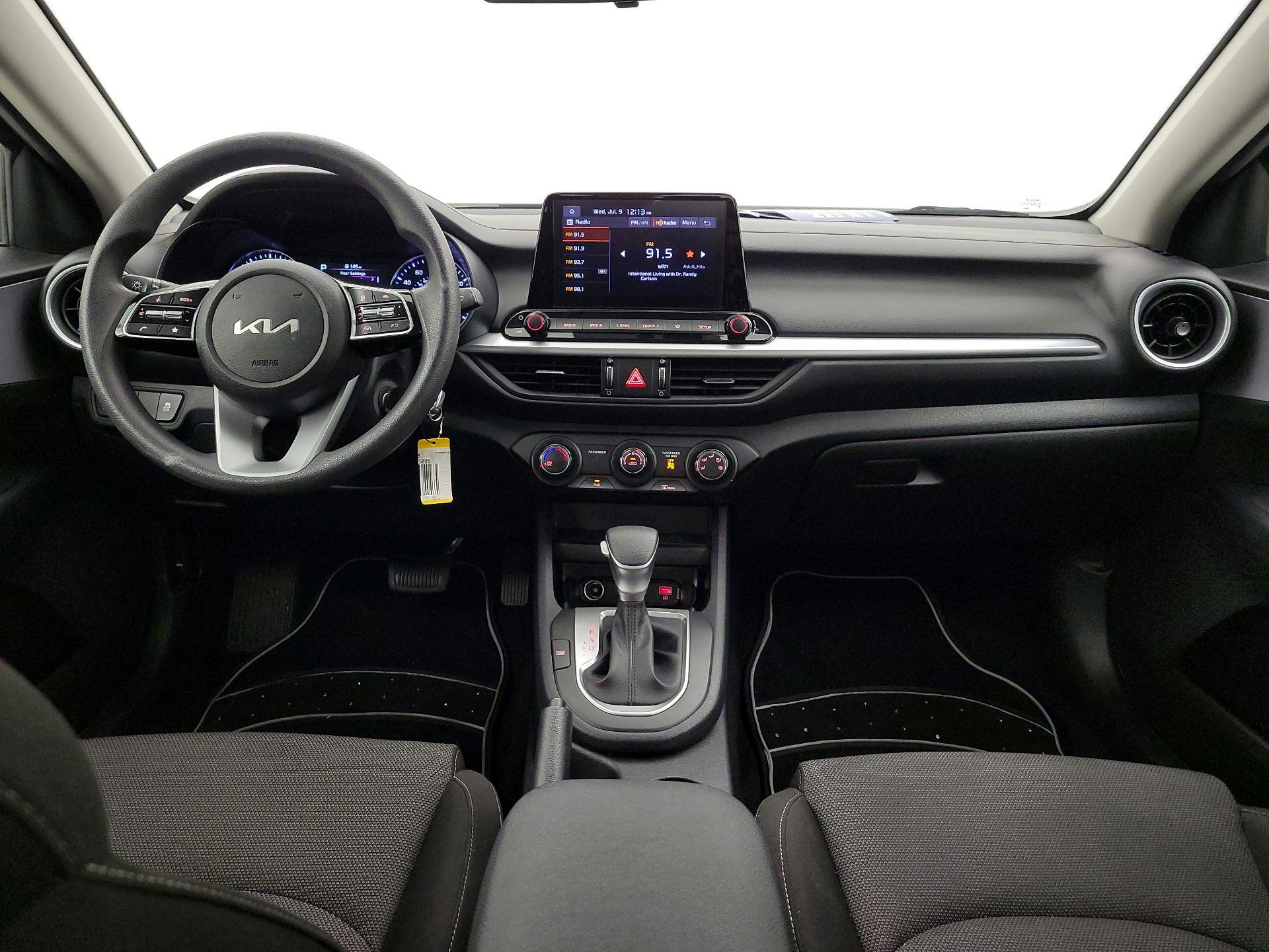 Thumbnail: 2024 Kia Forte - 9