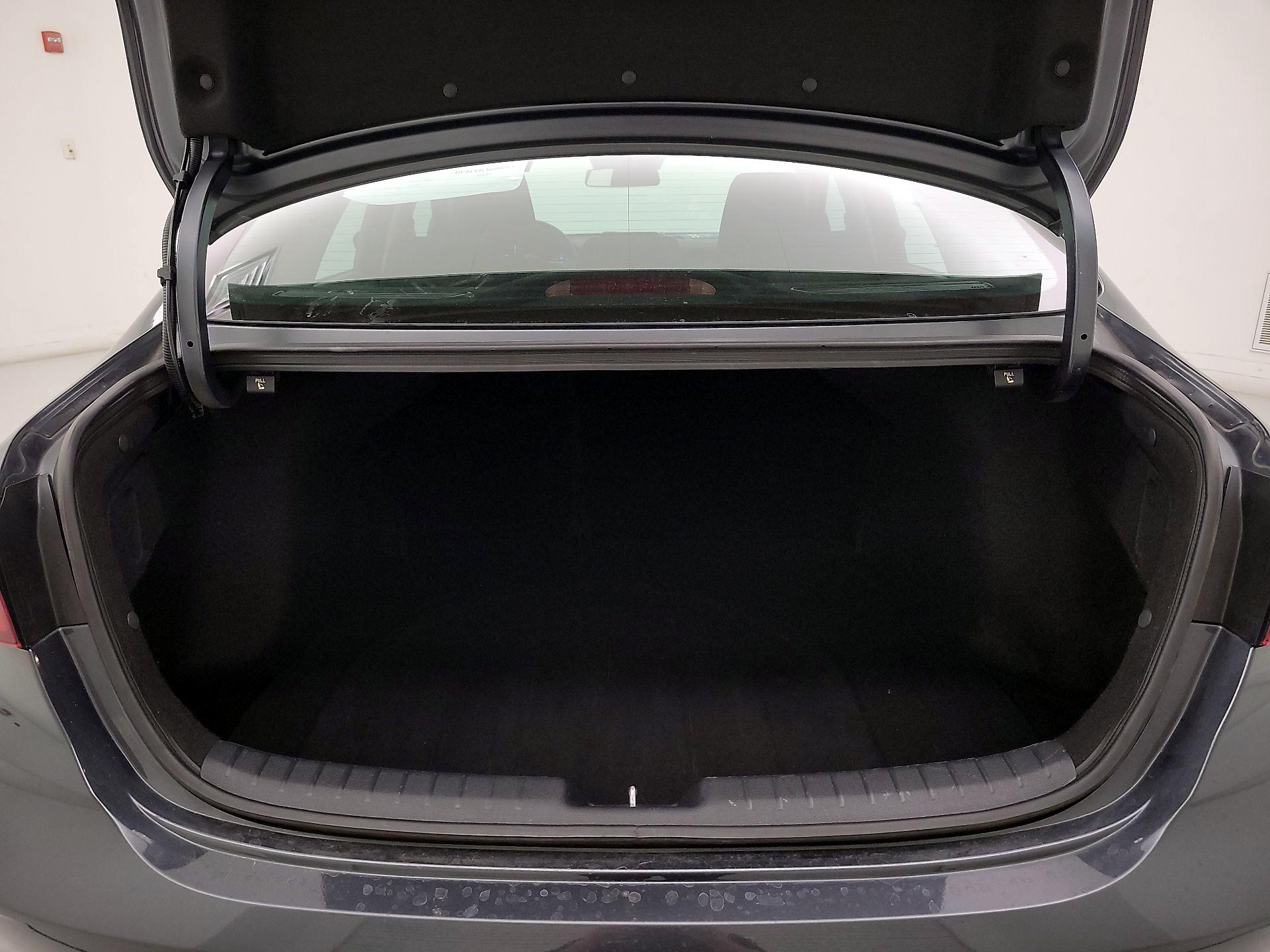 Thumbnail: 2024 Kia Forte - 20