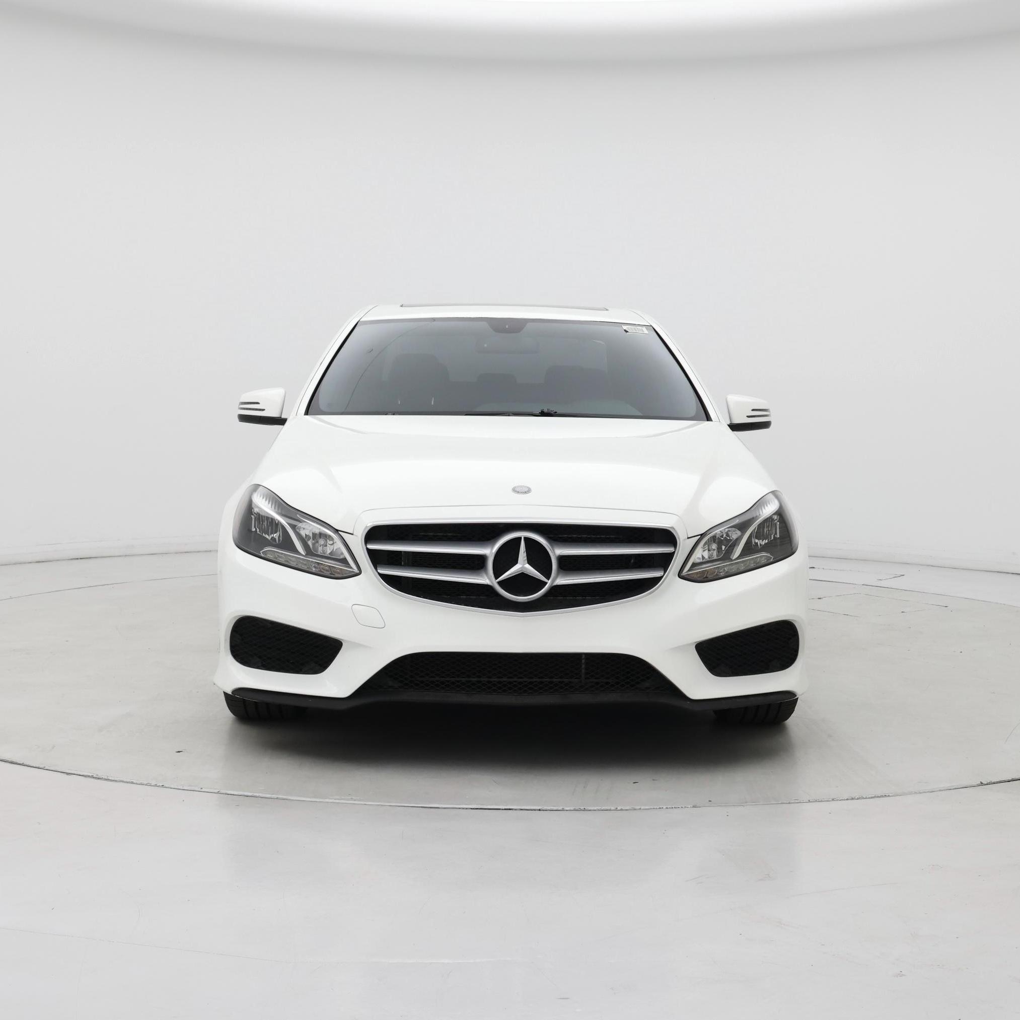 Thumbnail: 2014 Mercedes-Benz E-Class - 5