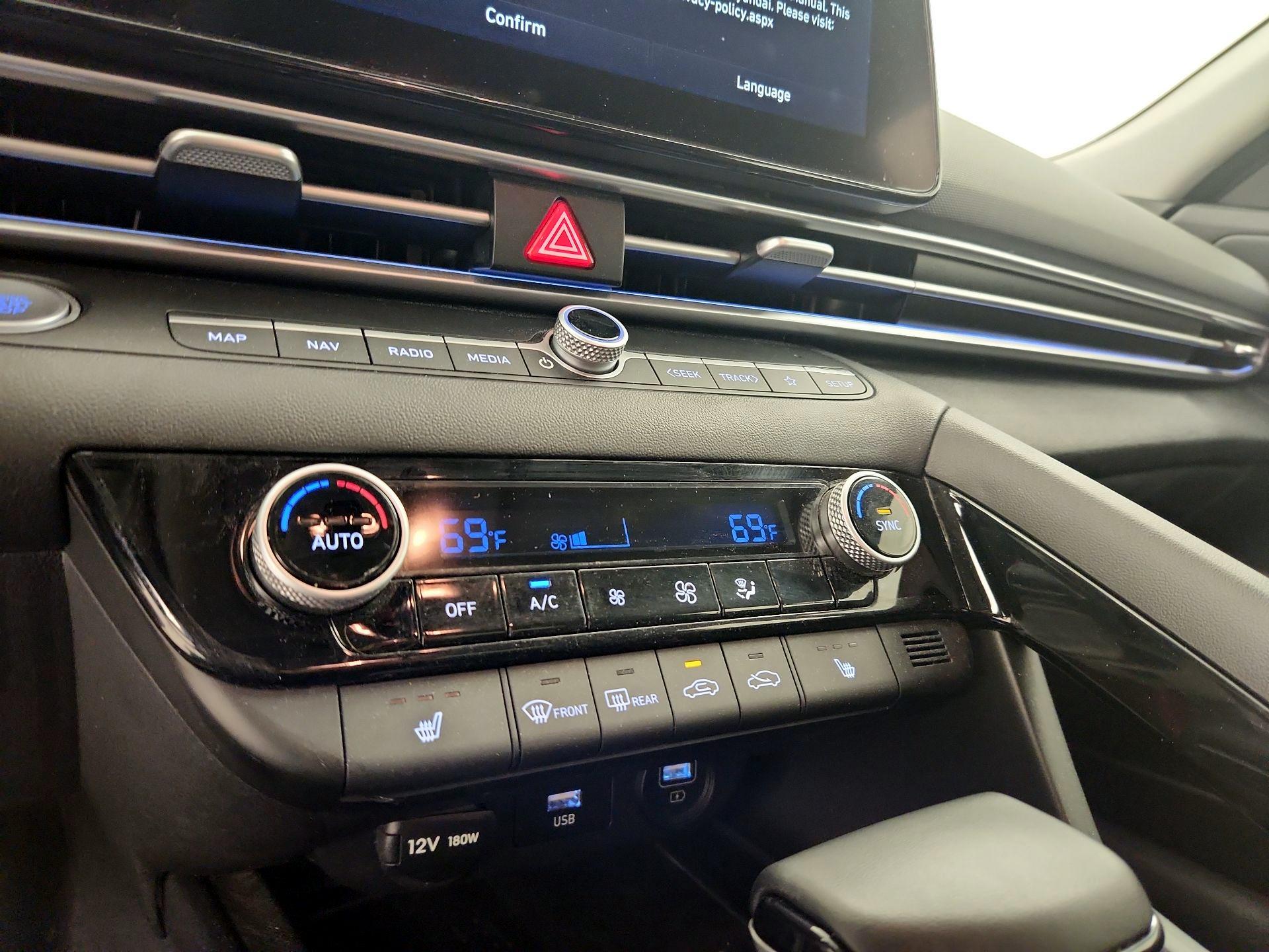 Thumbnail: 2023 Hyundai Elantra - 16