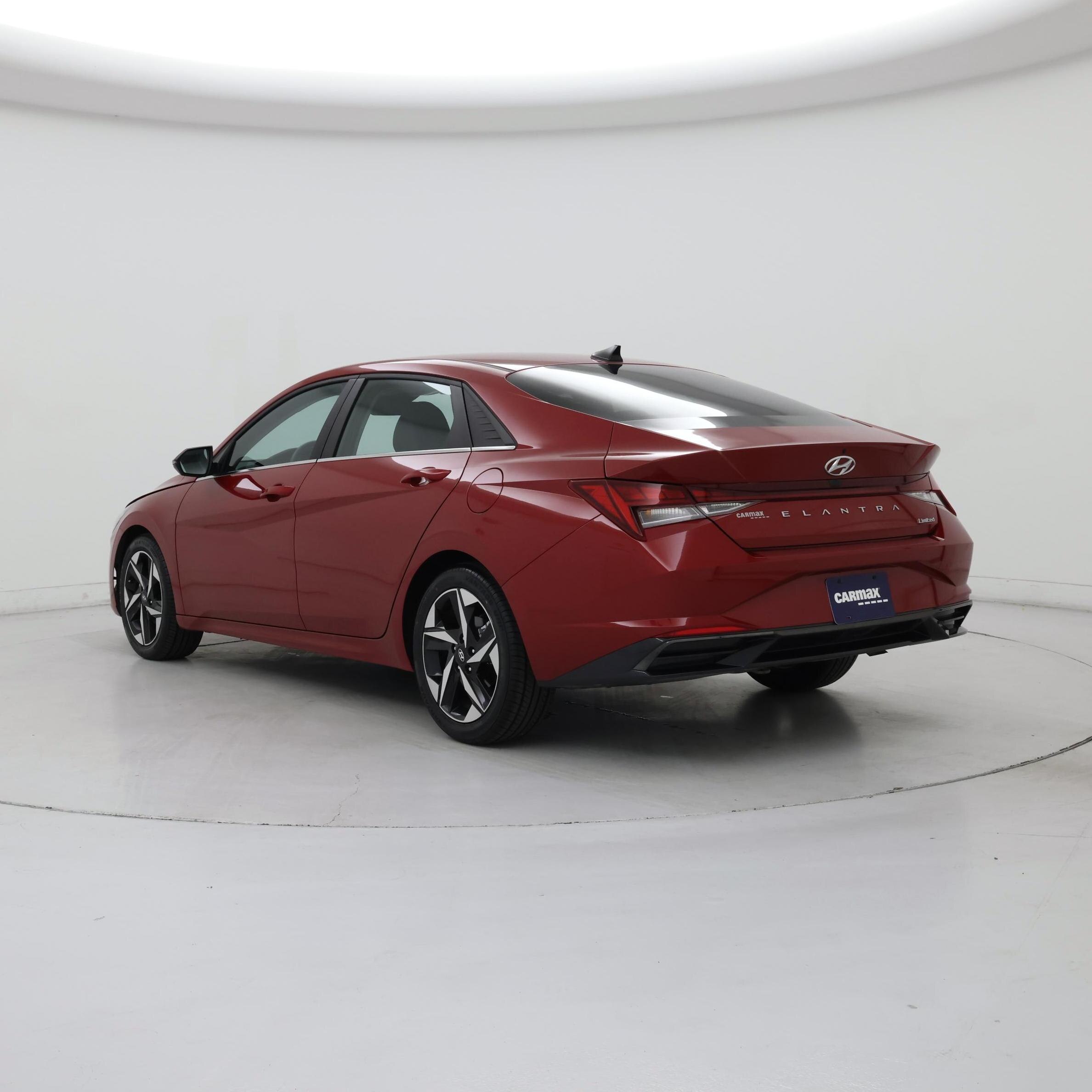 Thumbnail: 2023 Hyundai Elantra - 2