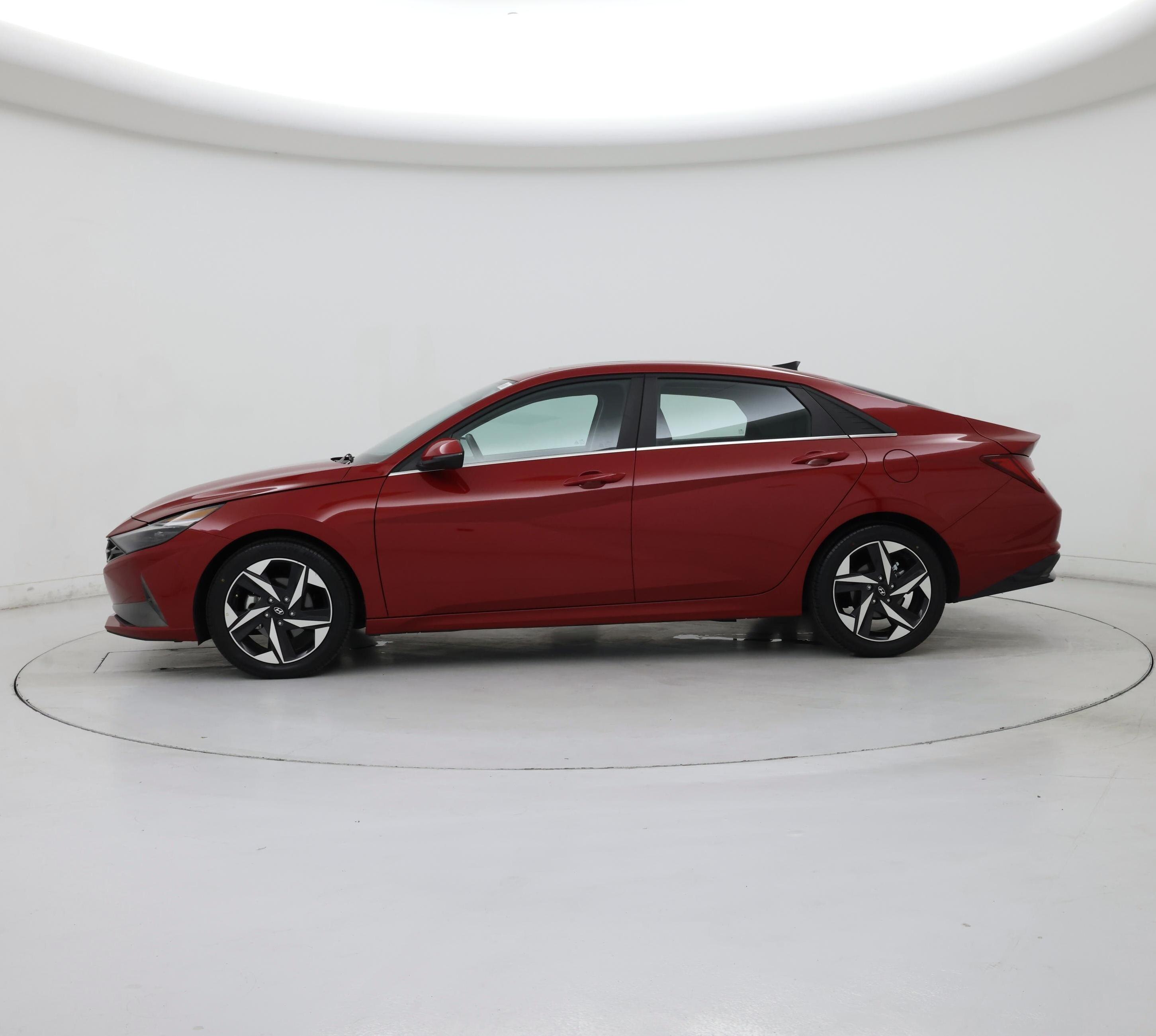 Thumbnail: 2023 Hyundai Elantra - 3