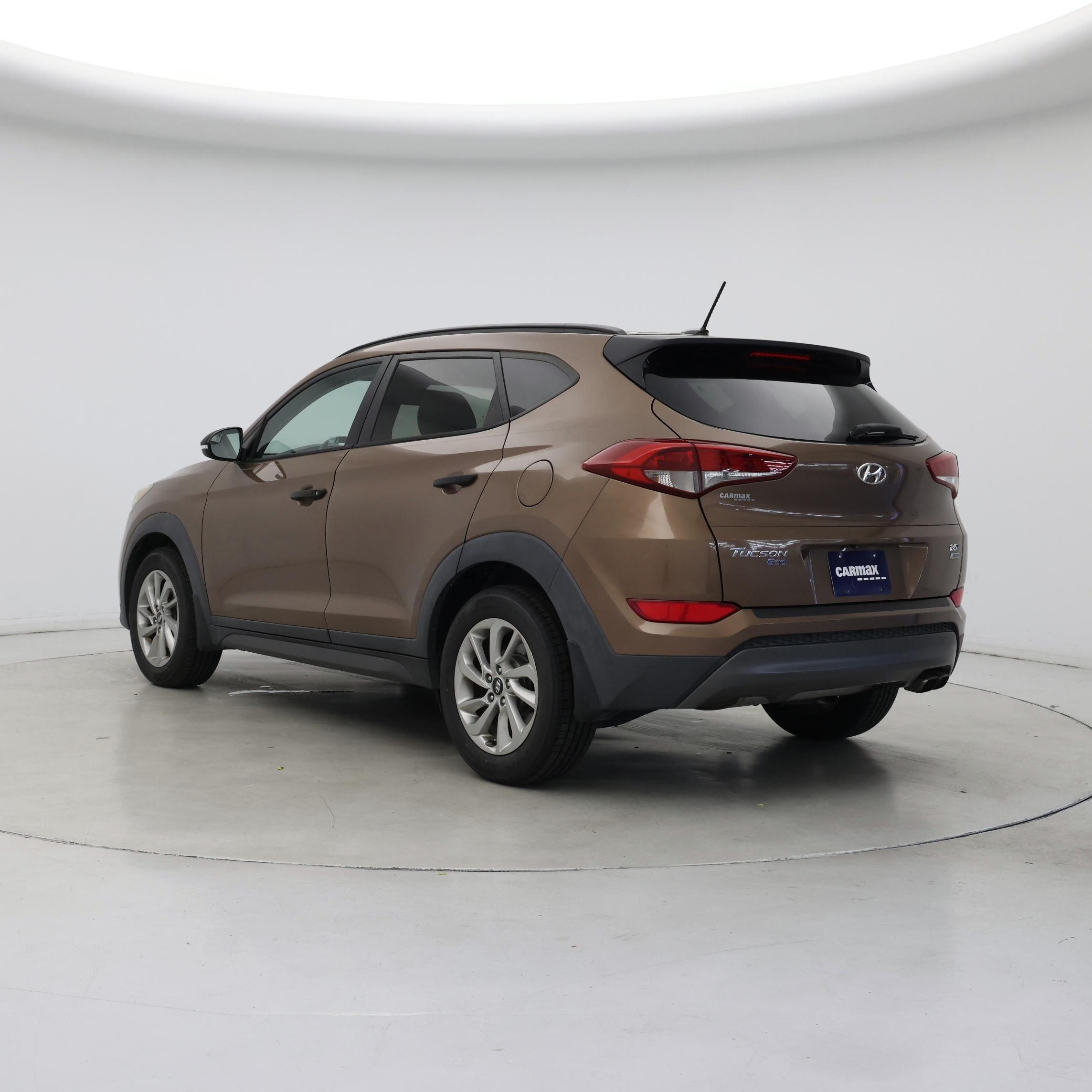 Thumbnail: 2016 Hyundai Tucson - 2