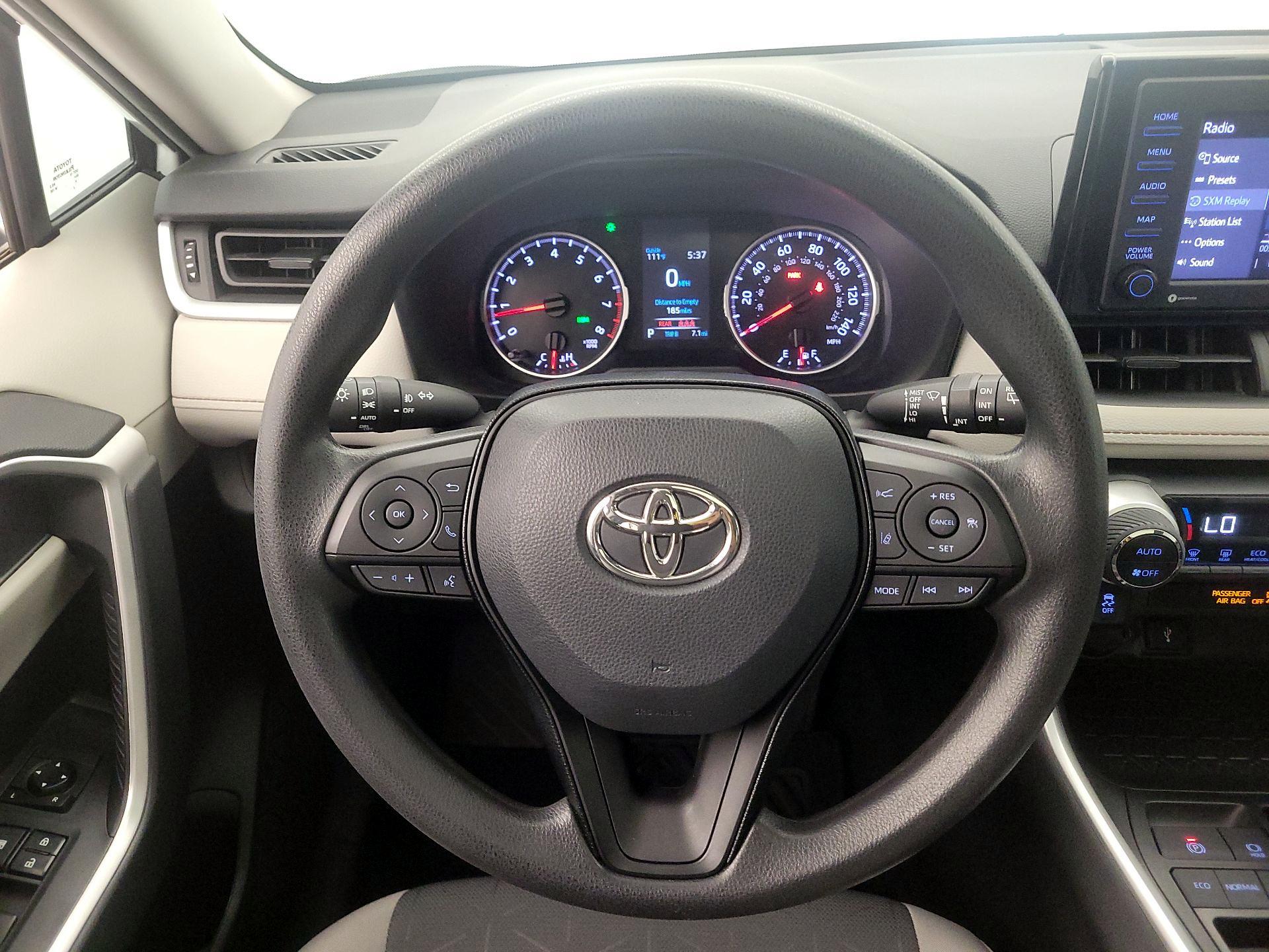 Thumbnail: 2021 Toyota RAV4 - 10