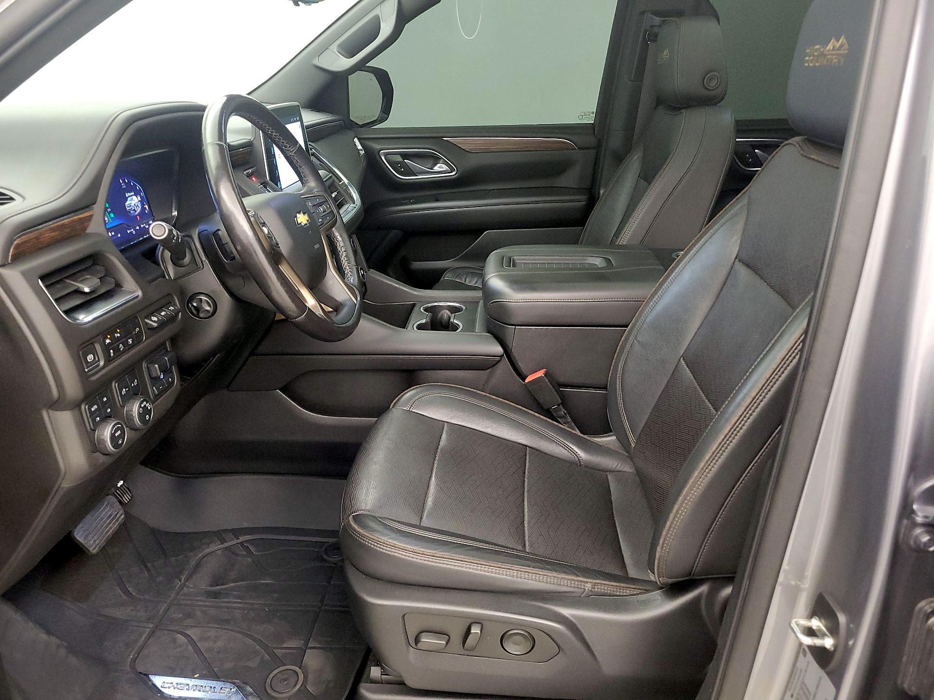 Thumbnail: 2022 Chevrolet Tahoe - 11