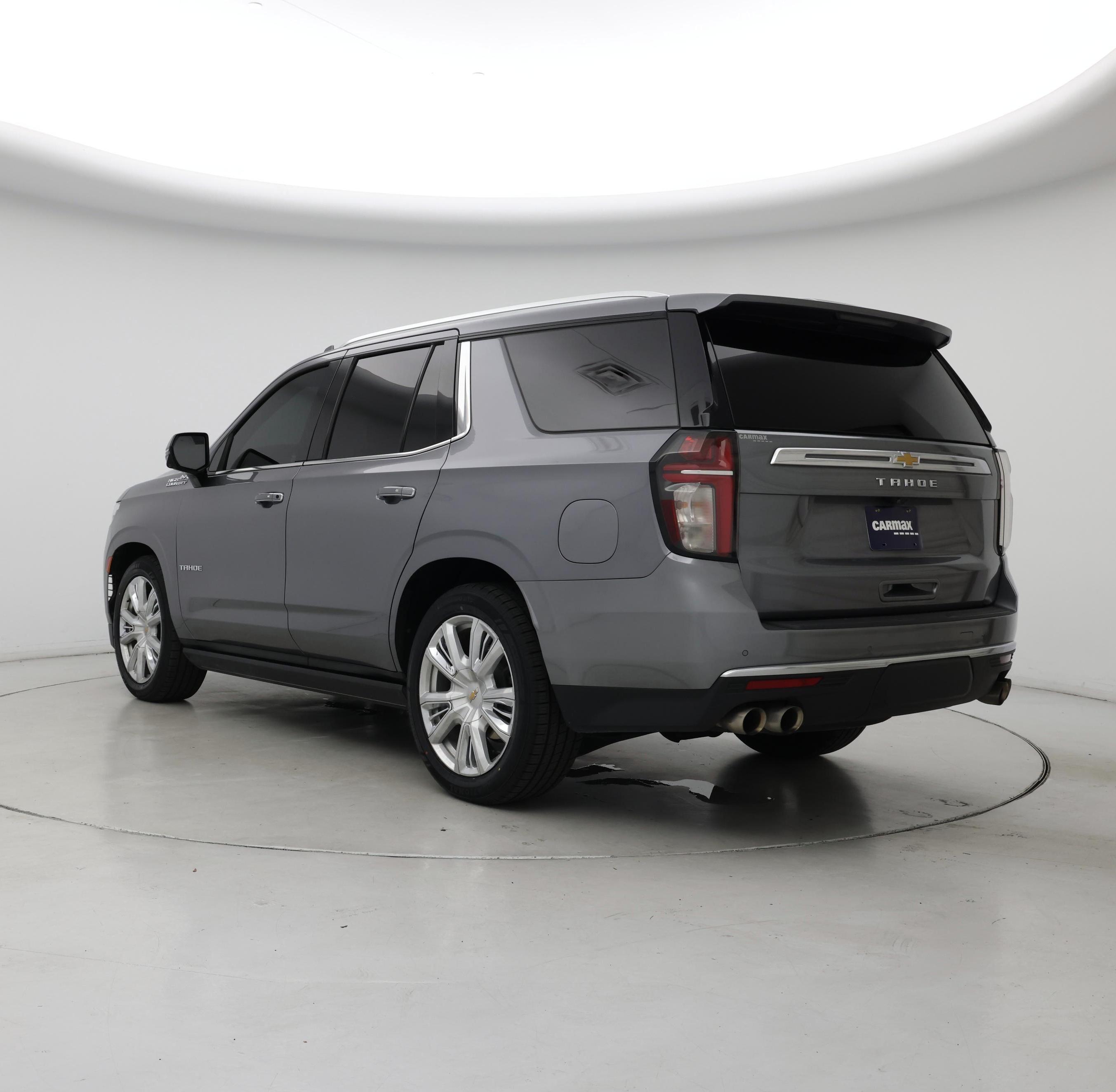 Thumbnail: 2022 Chevrolet Tahoe - 2