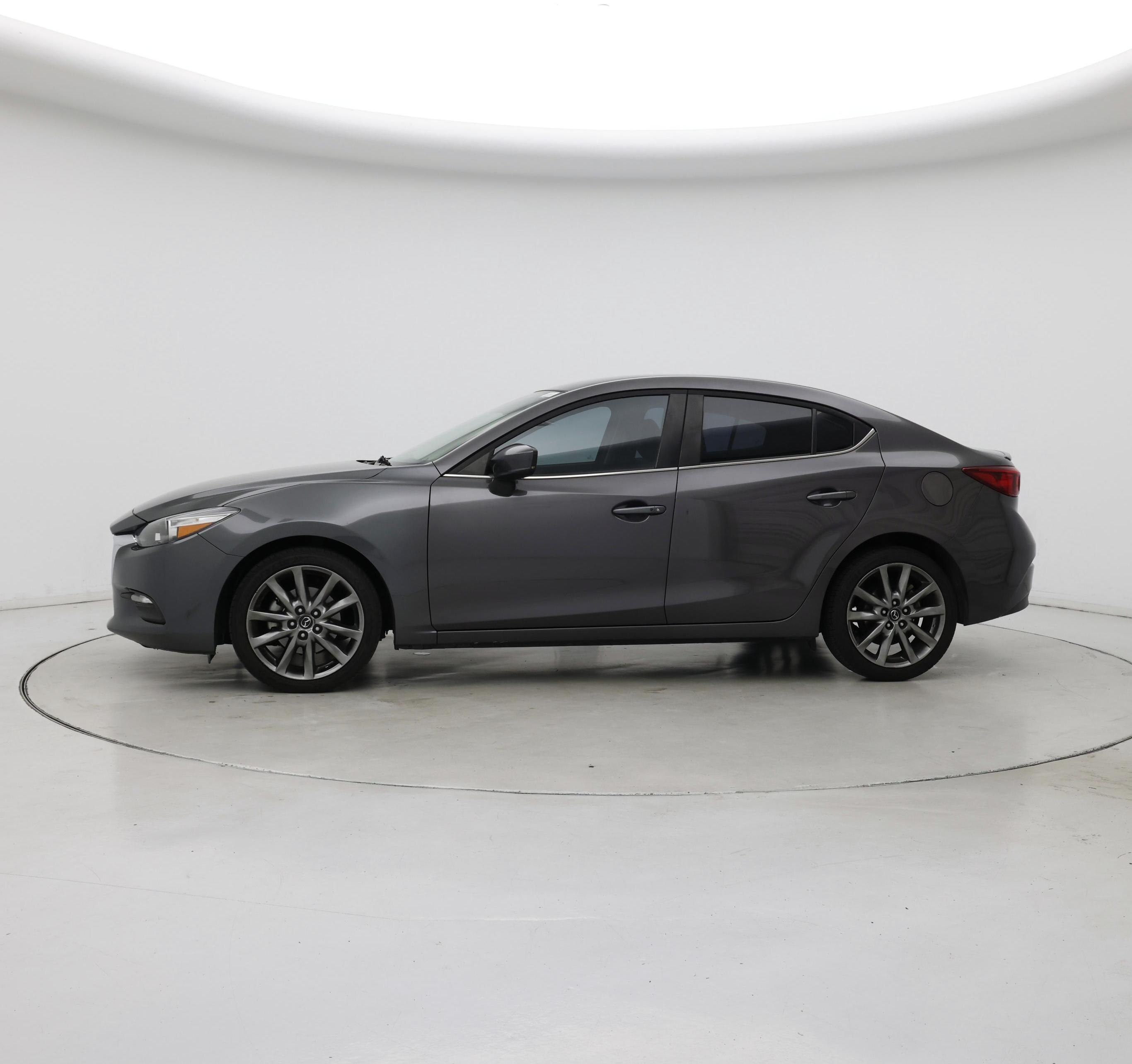 Thumbnail: 2018 Mazda Mazda3 - 3