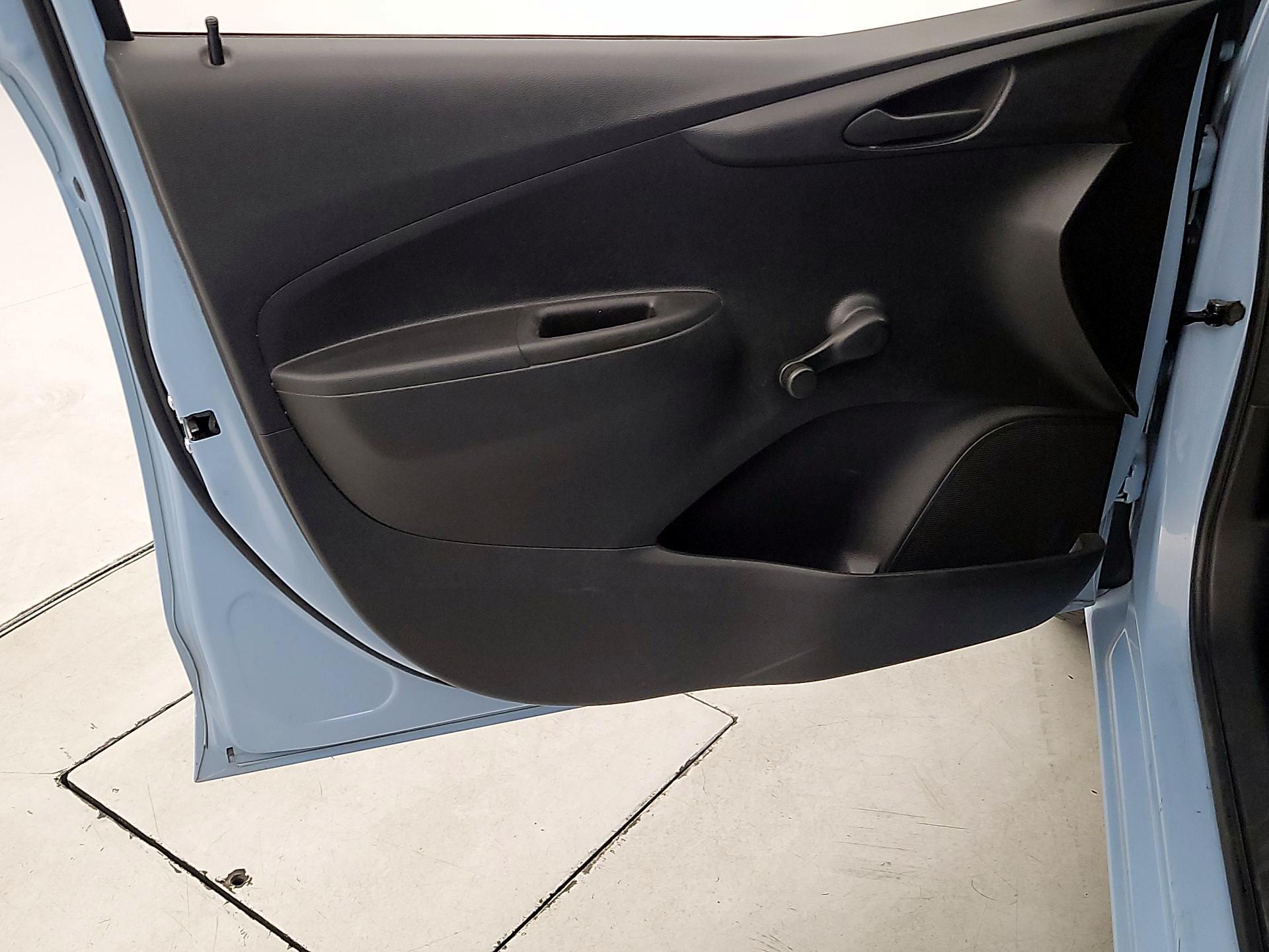 Thumbnail: 2016 Chevrolet Spark - 12