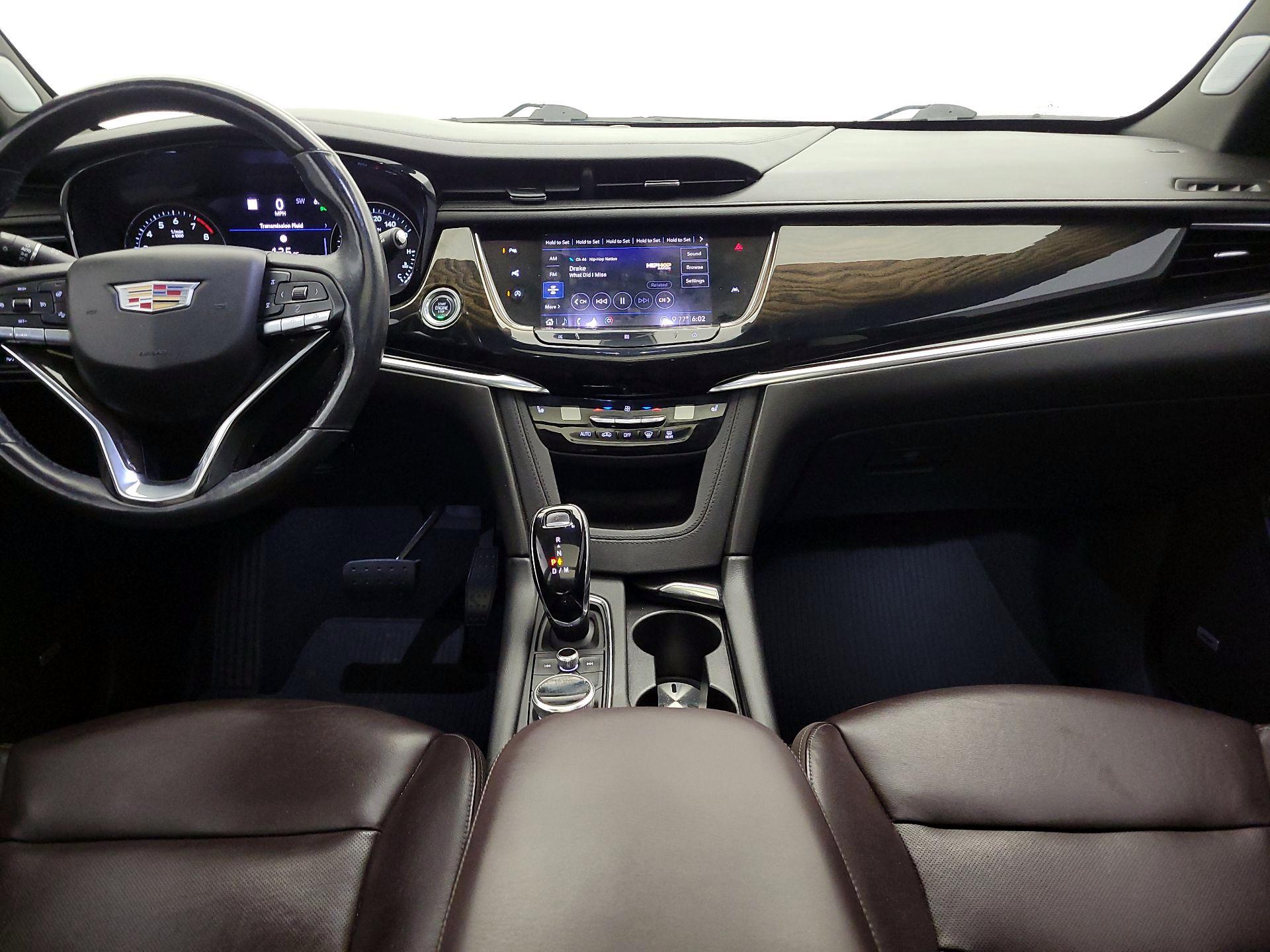 Thumbnail: 2020 Cadillac XT6 - 9