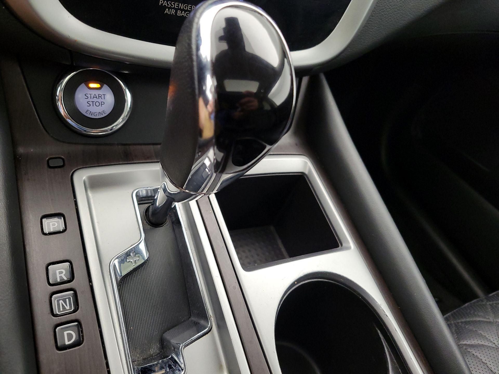 Thumbnail: 2020 Nissan Murano - 18