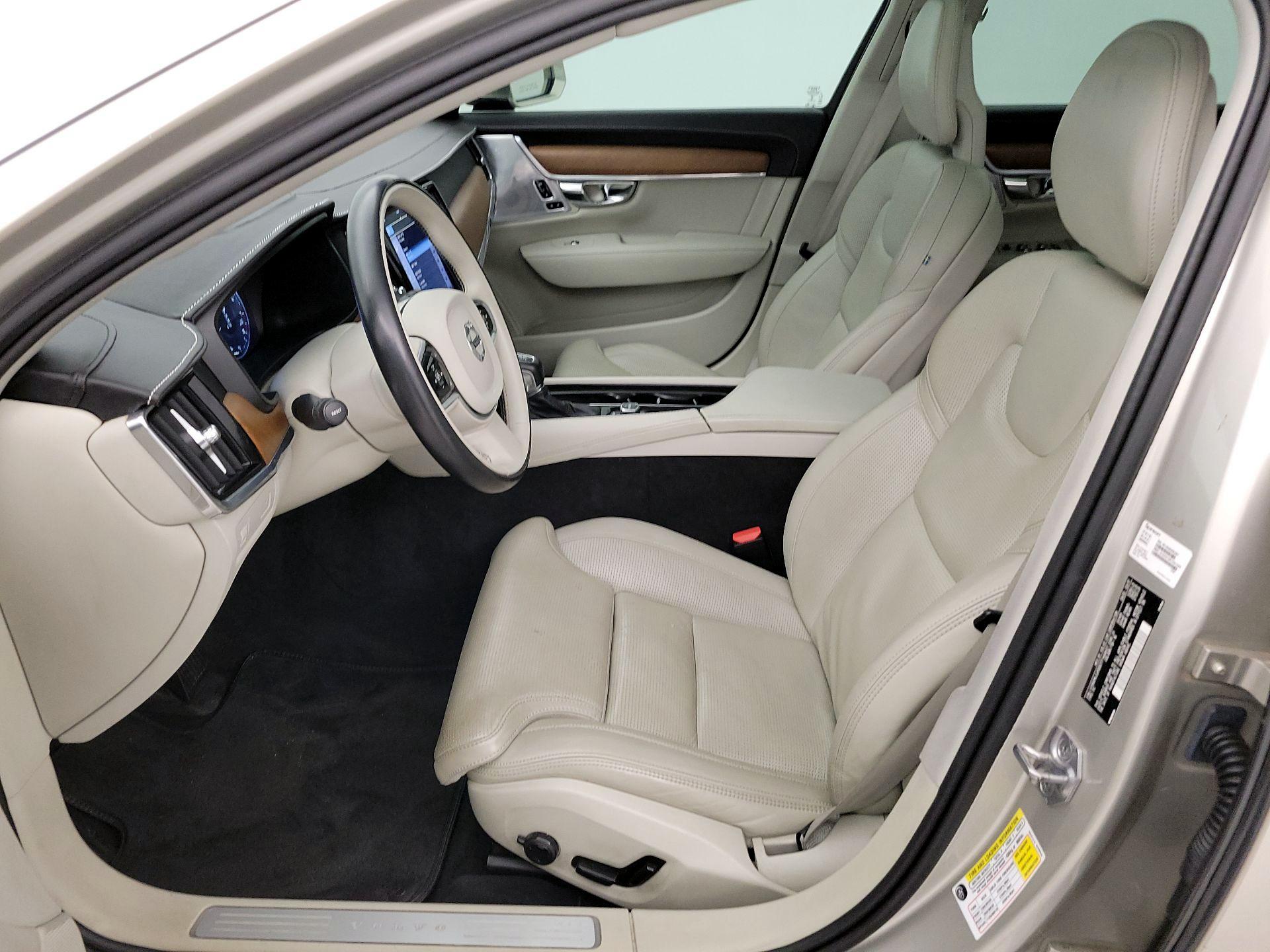 Thumbnail: 2018 Volvo S90 - 11