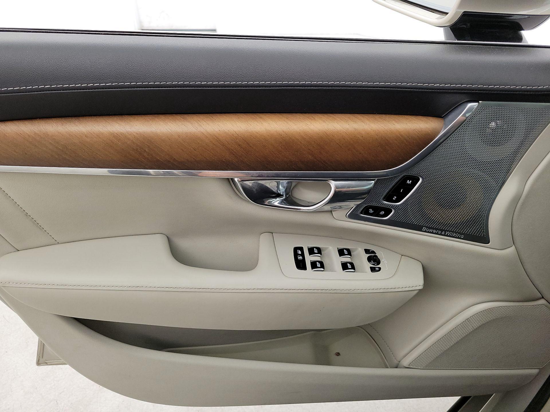 Thumbnail: 2018 Volvo S90 - 12