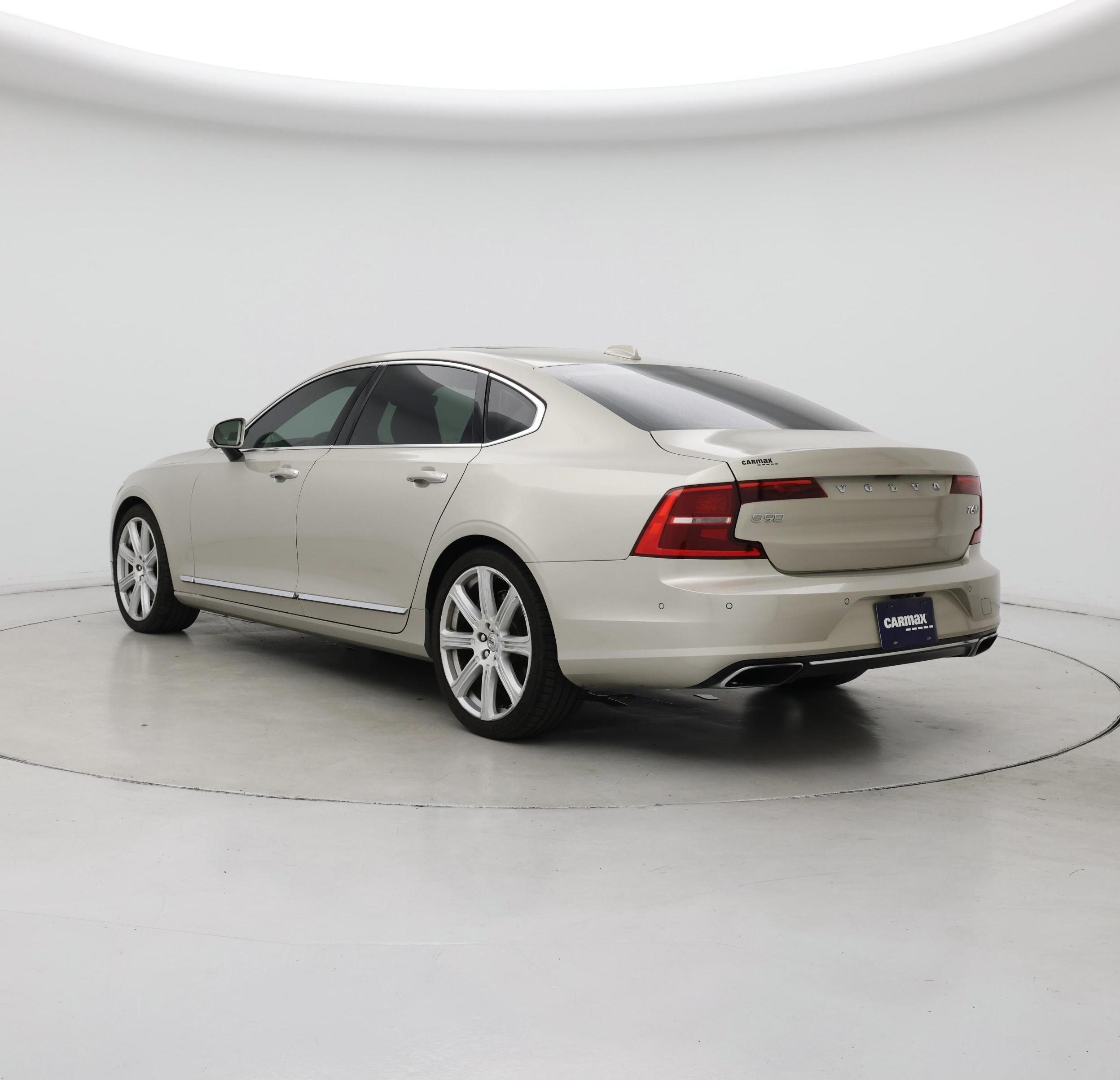 Thumbnail: 2018 Volvo S90 - 2