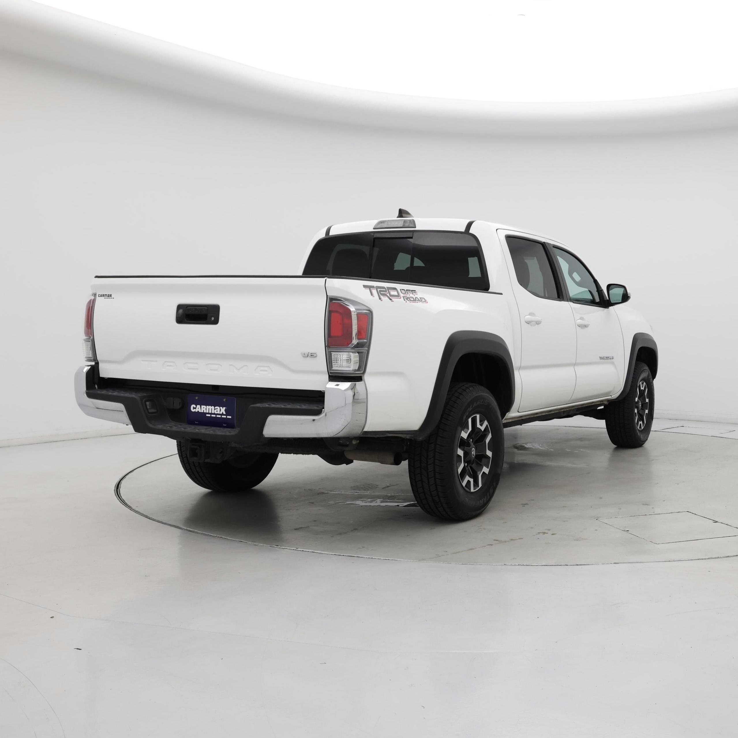 Thumbnail: 2022 Toyota Tacoma - 8