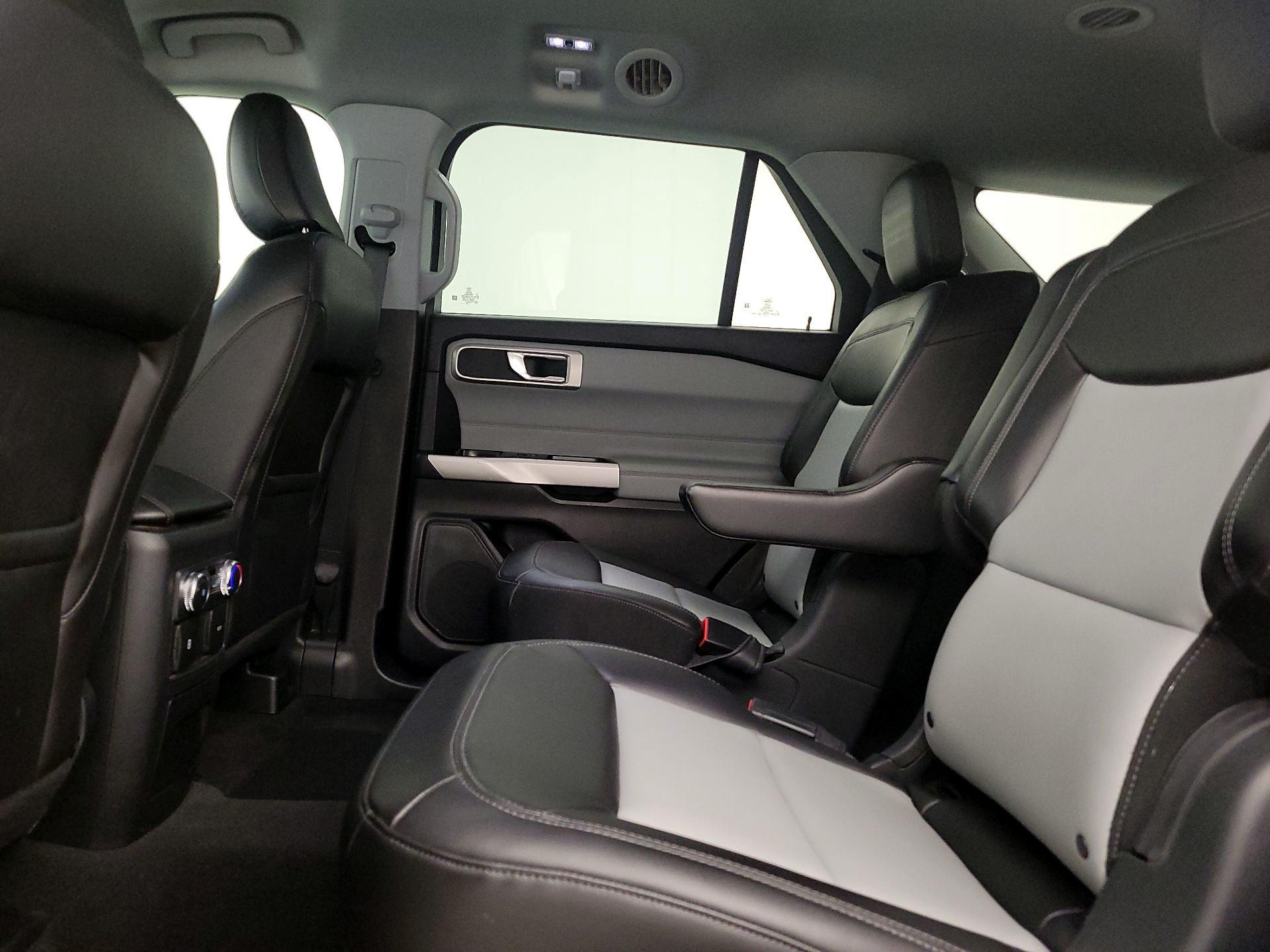 Thumbnail: 2022 Ford Explorer - 20