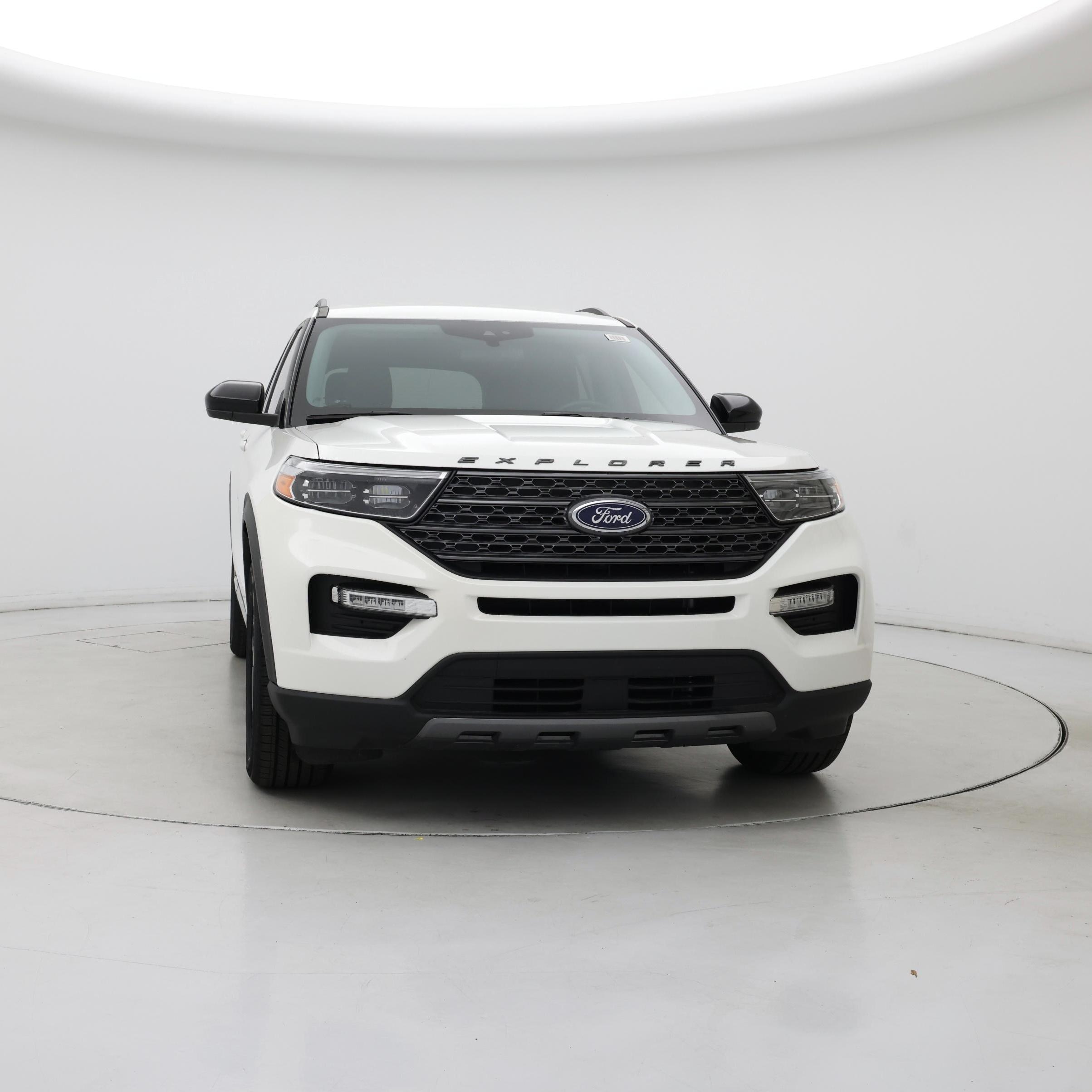 Thumbnail: 2022 Ford Explorer - 5