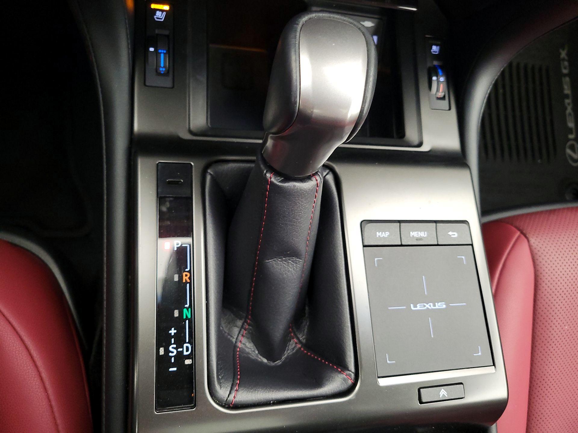 Thumbnail: 2022 Lexus GX - 18