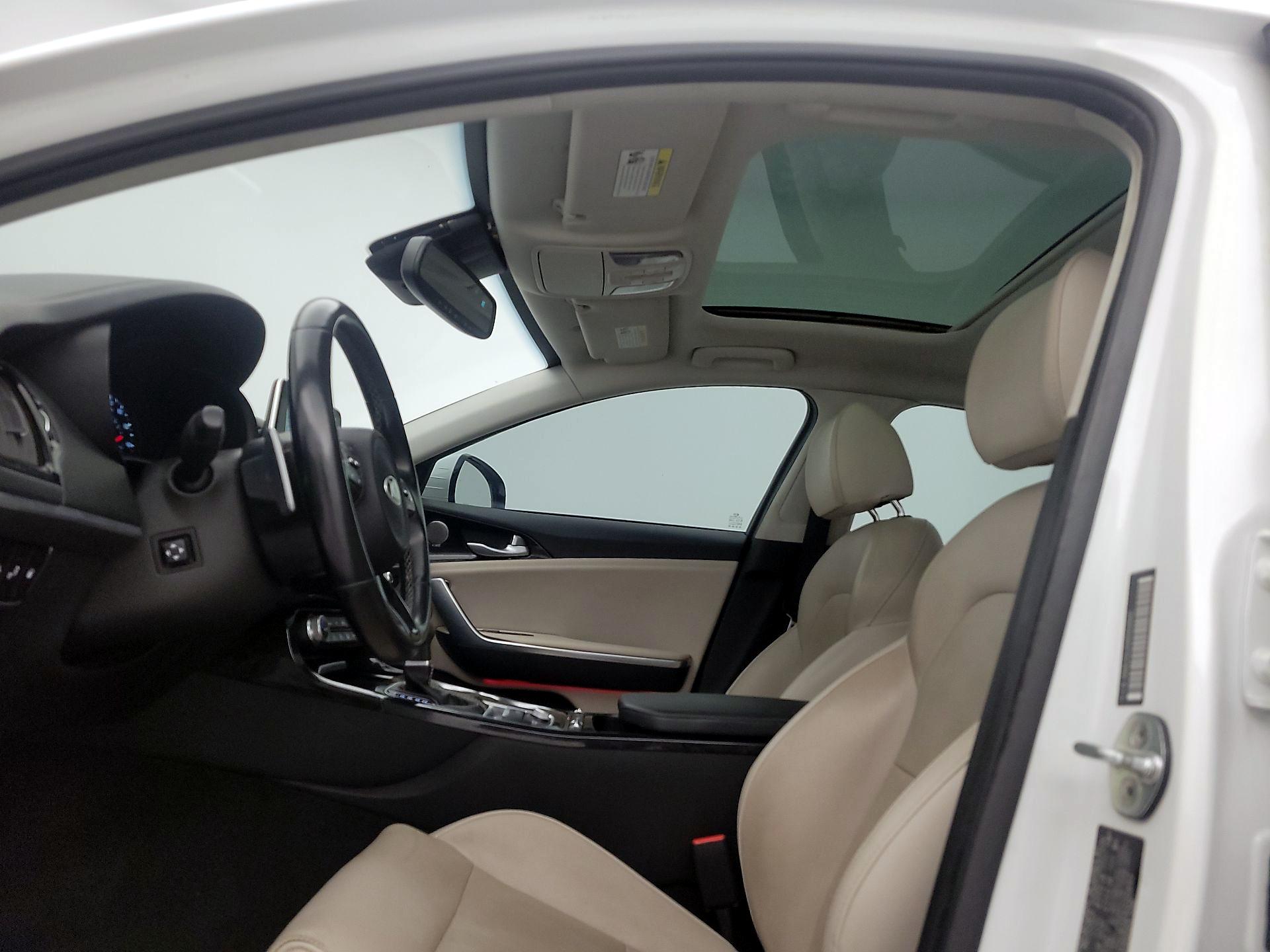 Thumbnail: 2019 Kia Stinger - 20