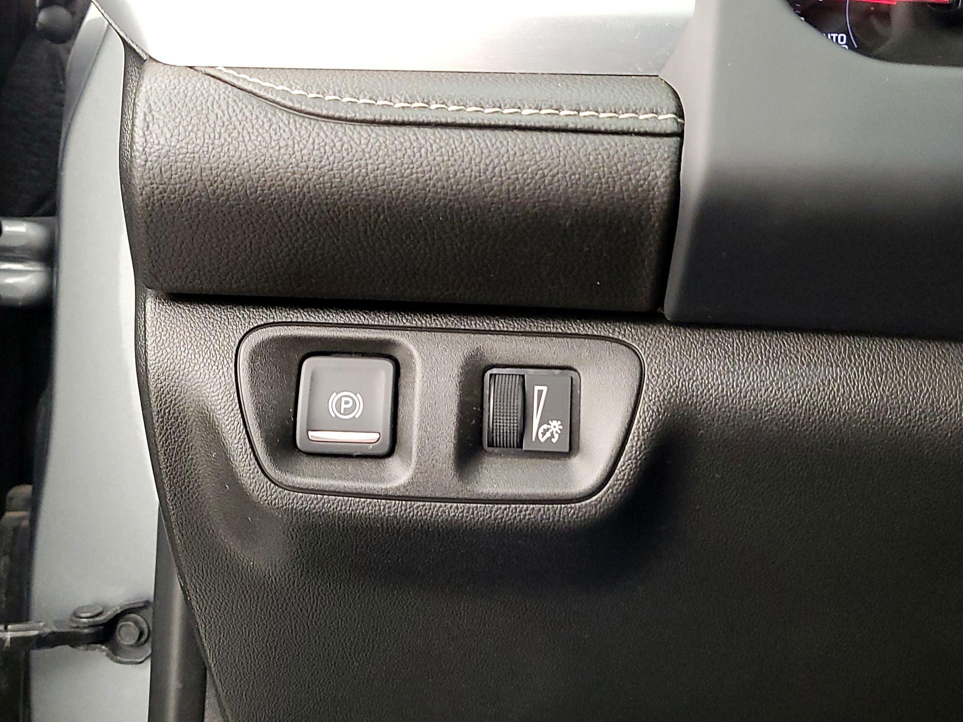 Thumbnail: 2023 GMC Acadia - 13