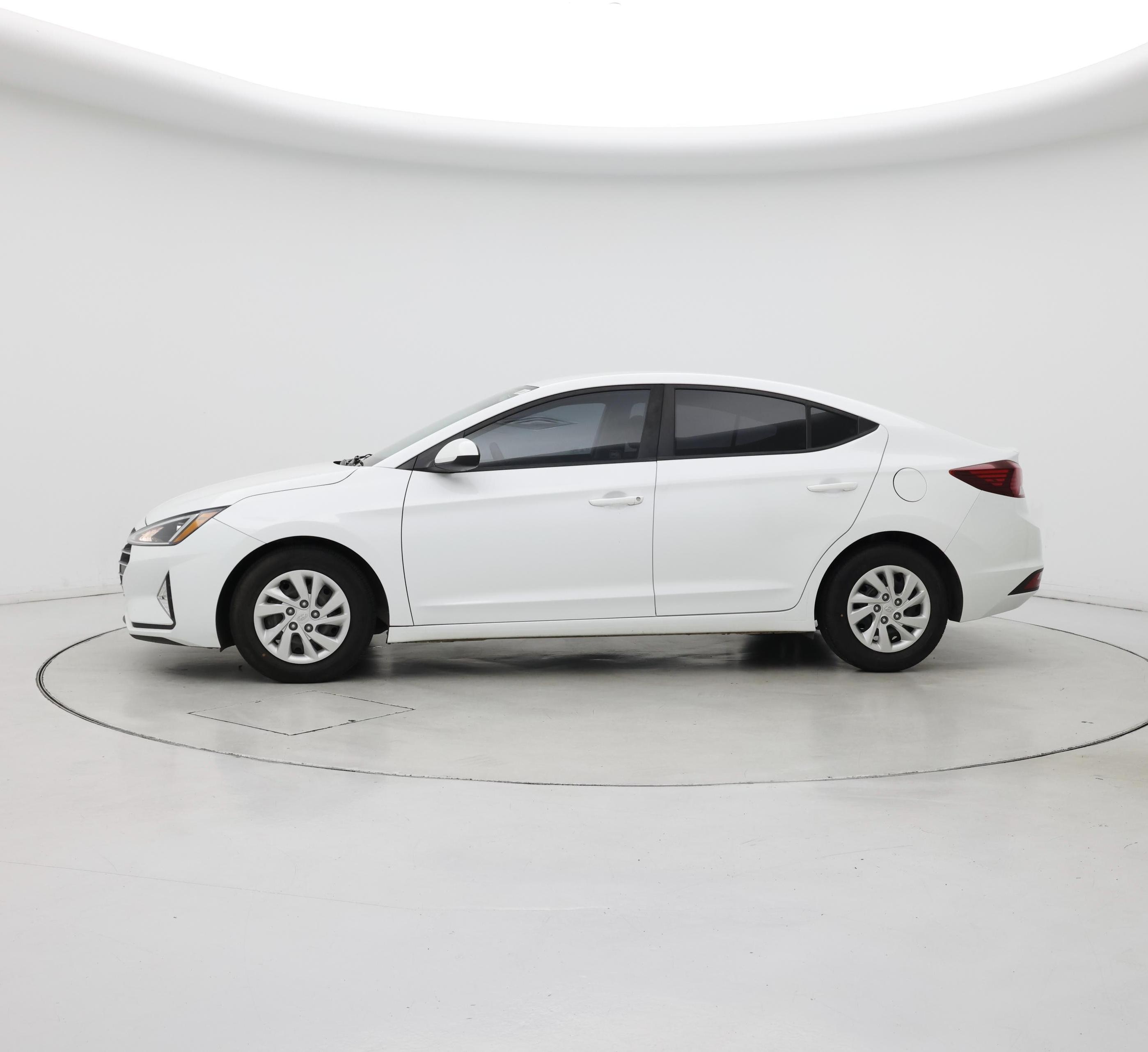 Thumbnail: 2020 Hyundai Elantra - 3