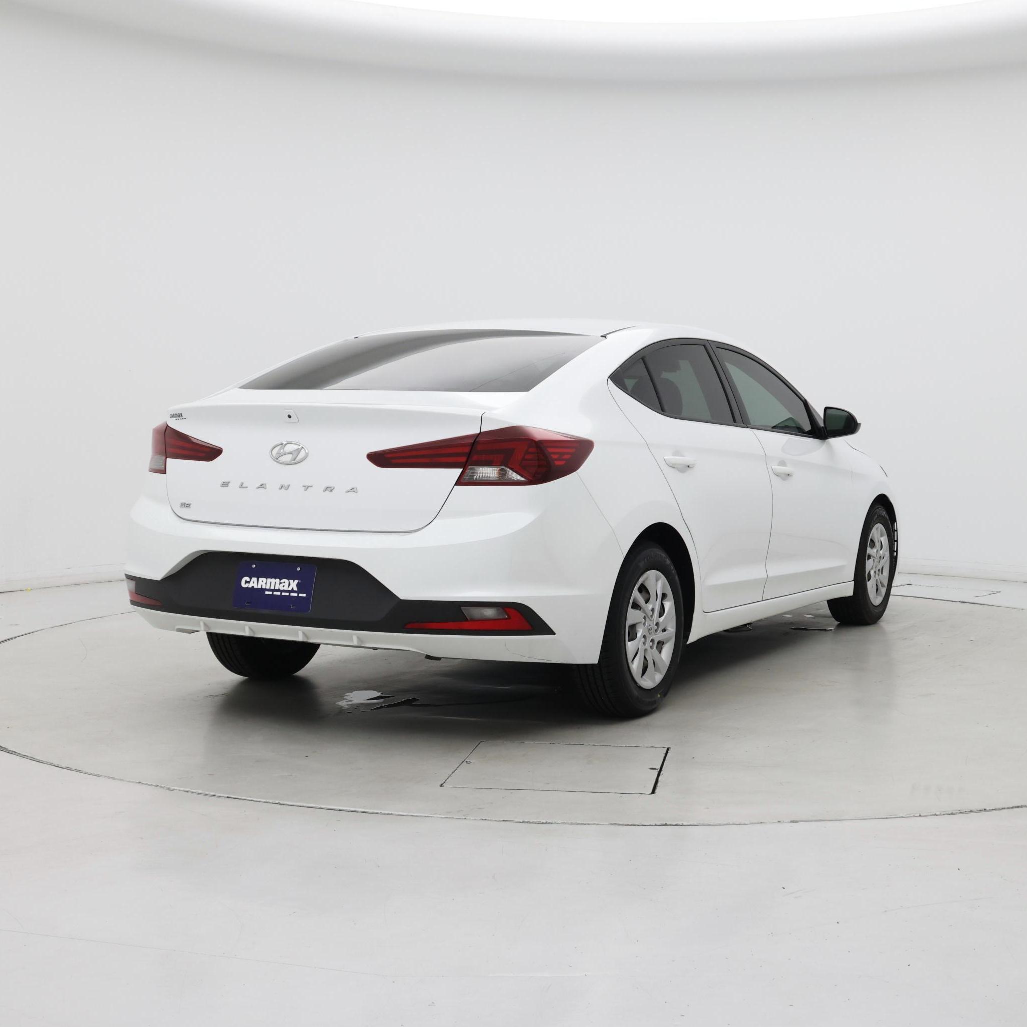 Thumbnail: 2020 Hyundai Elantra - 8