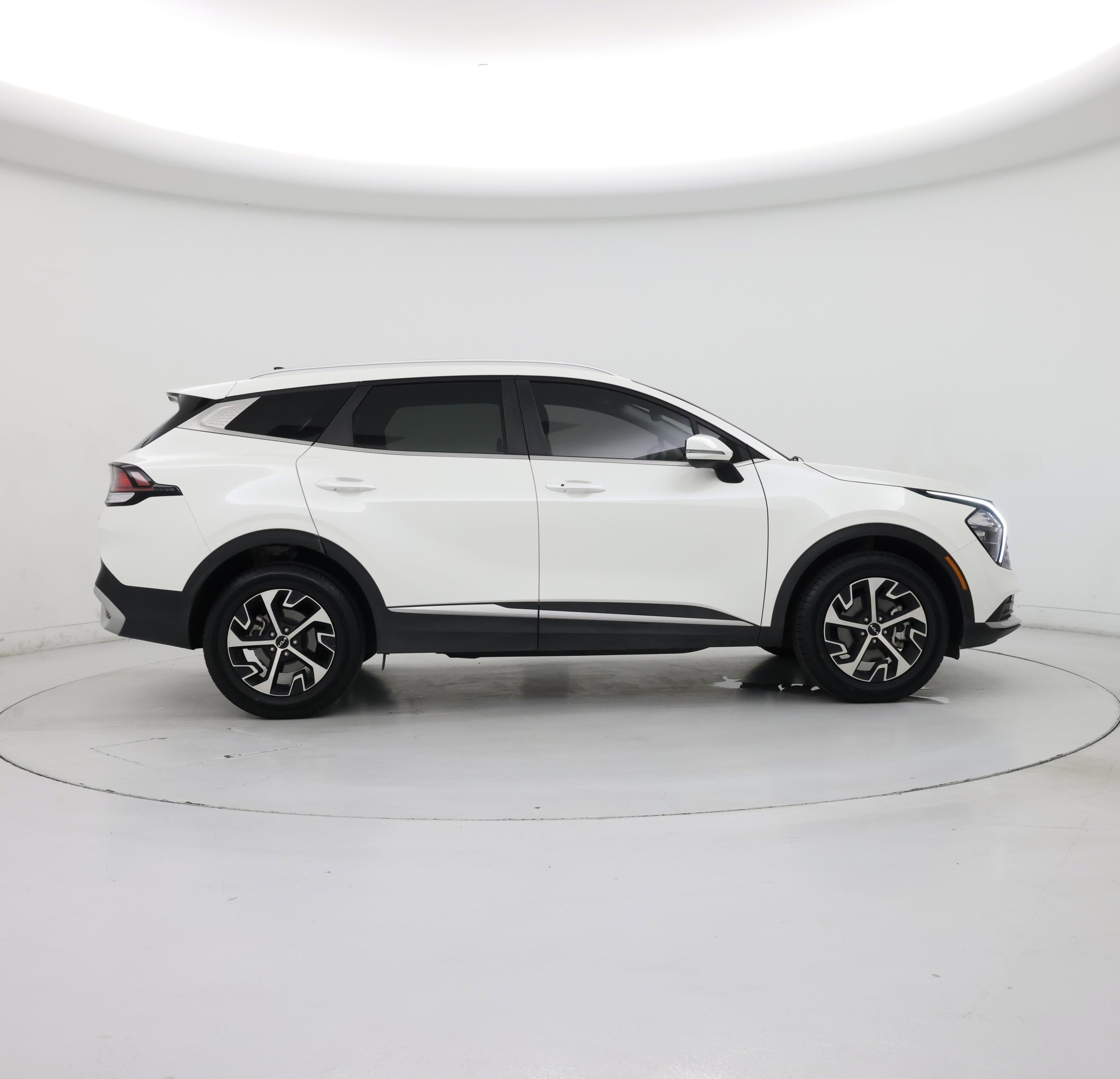 Thumbnail: 2023 Kia Sportage - 7