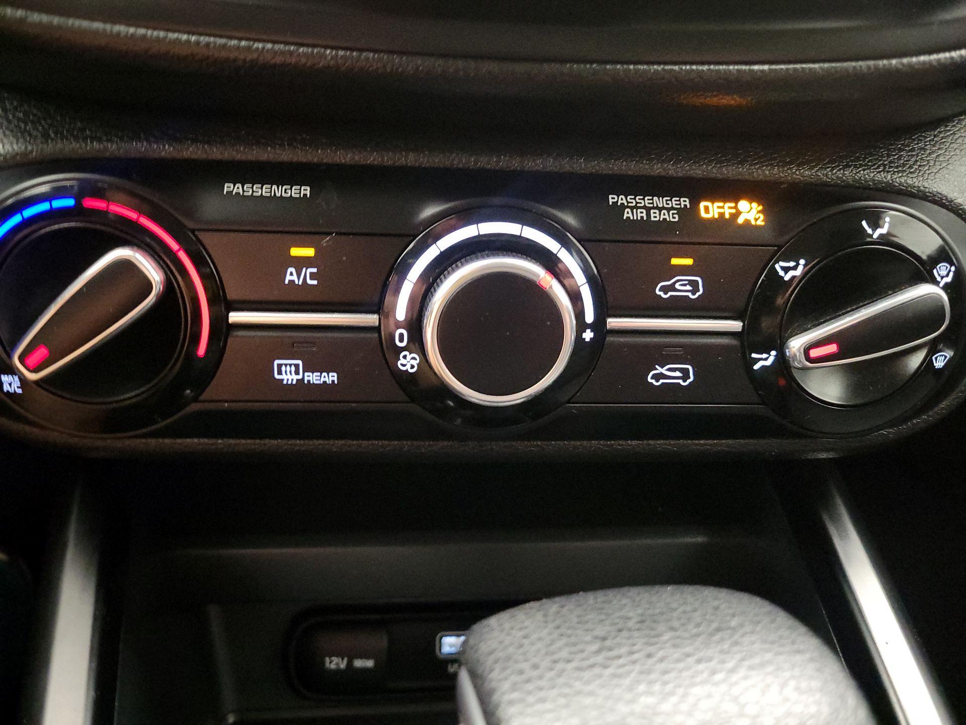 Thumbnail: 2024 Kia Soul - 16