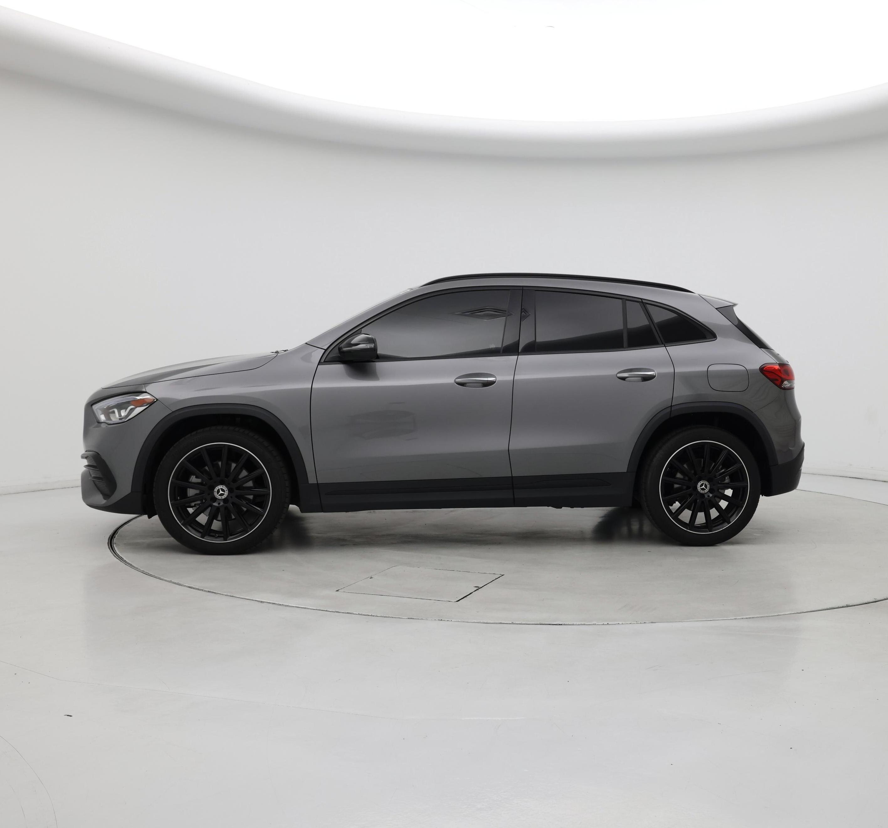 Thumbnail: 2022 Mercedes-Benz GLA - 3
