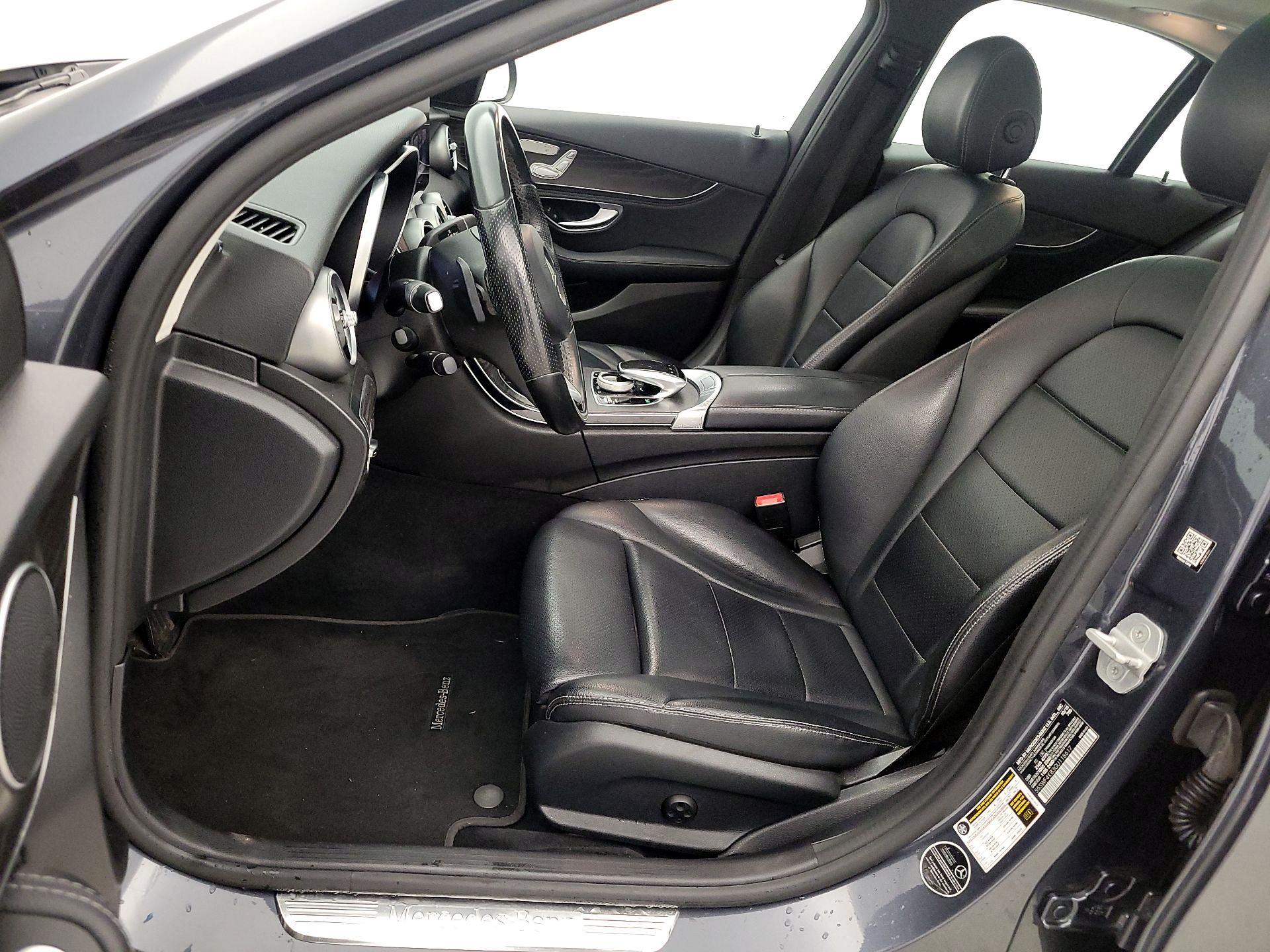 Thumbnail: 2016 Mercedes-Benz C-Class - 11