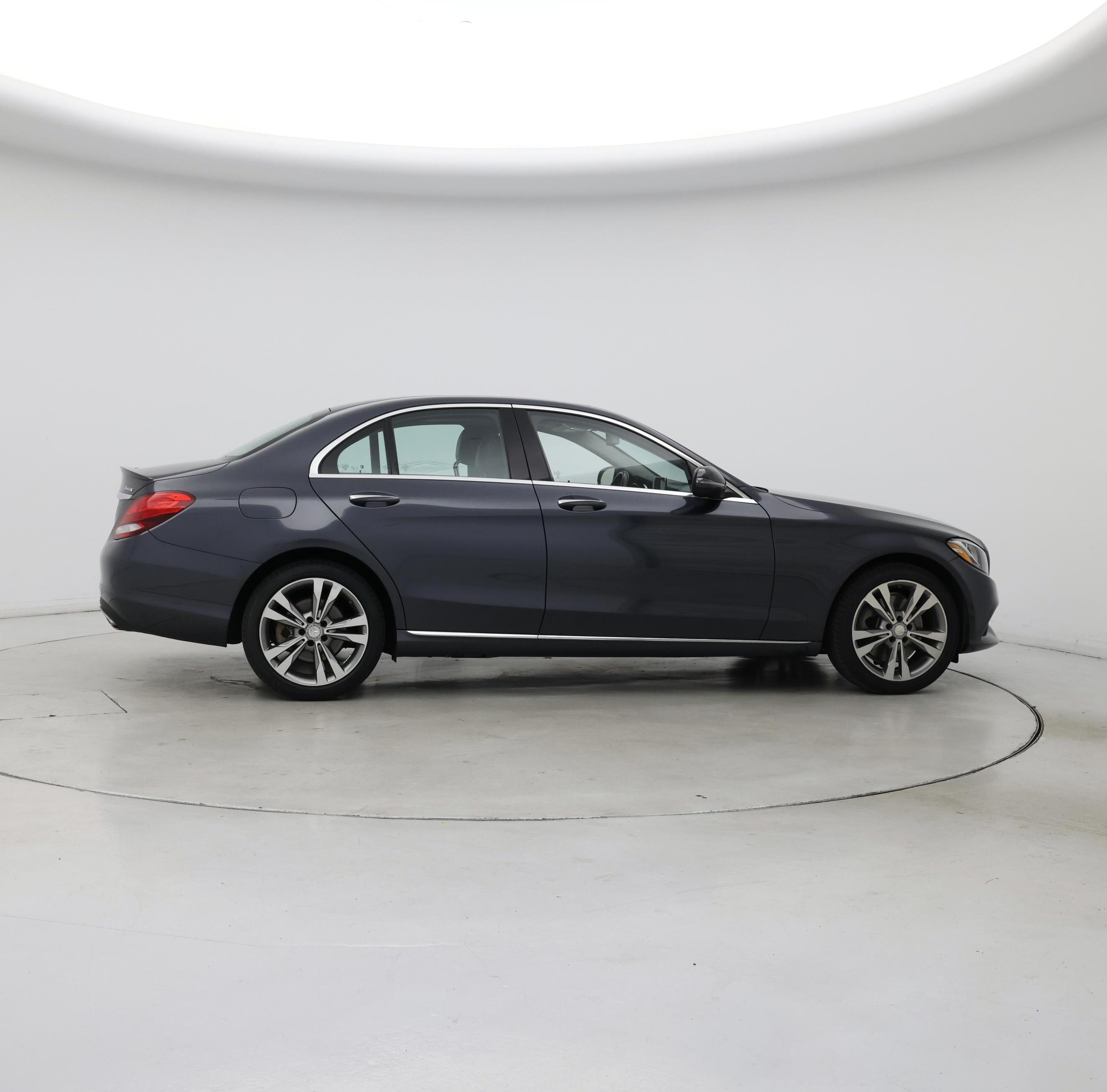 Thumbnail: 2016 Mercedes-Benz C-Class - 7