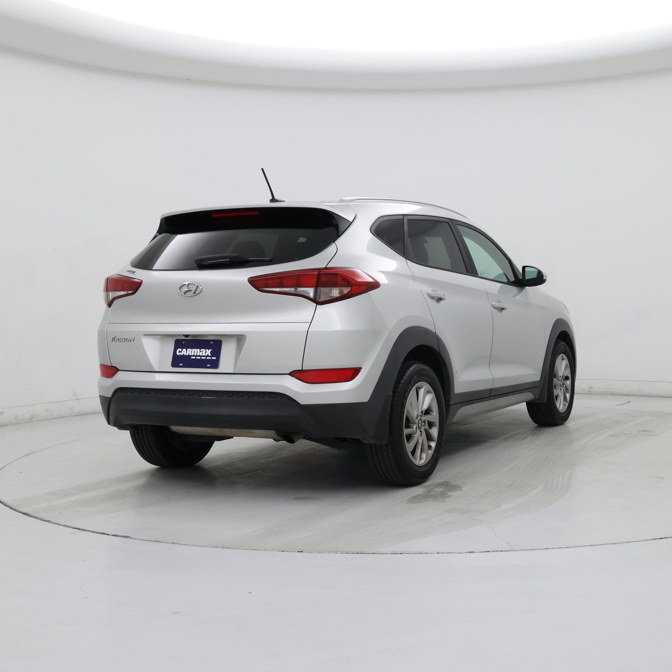 Thumbnail: 2017 Hyundai Tucson - 8