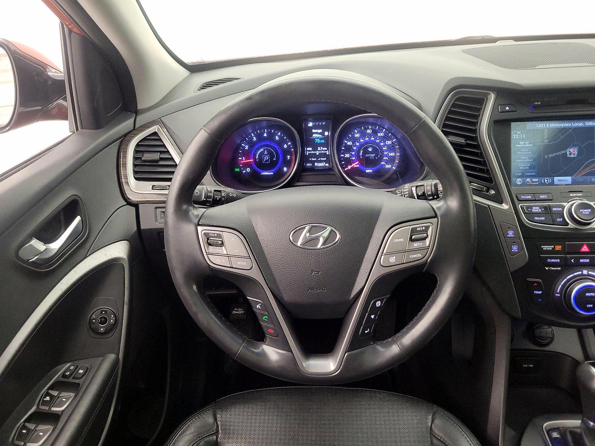 Thumbnail: 2013 Hyundai Santa Fe - 10