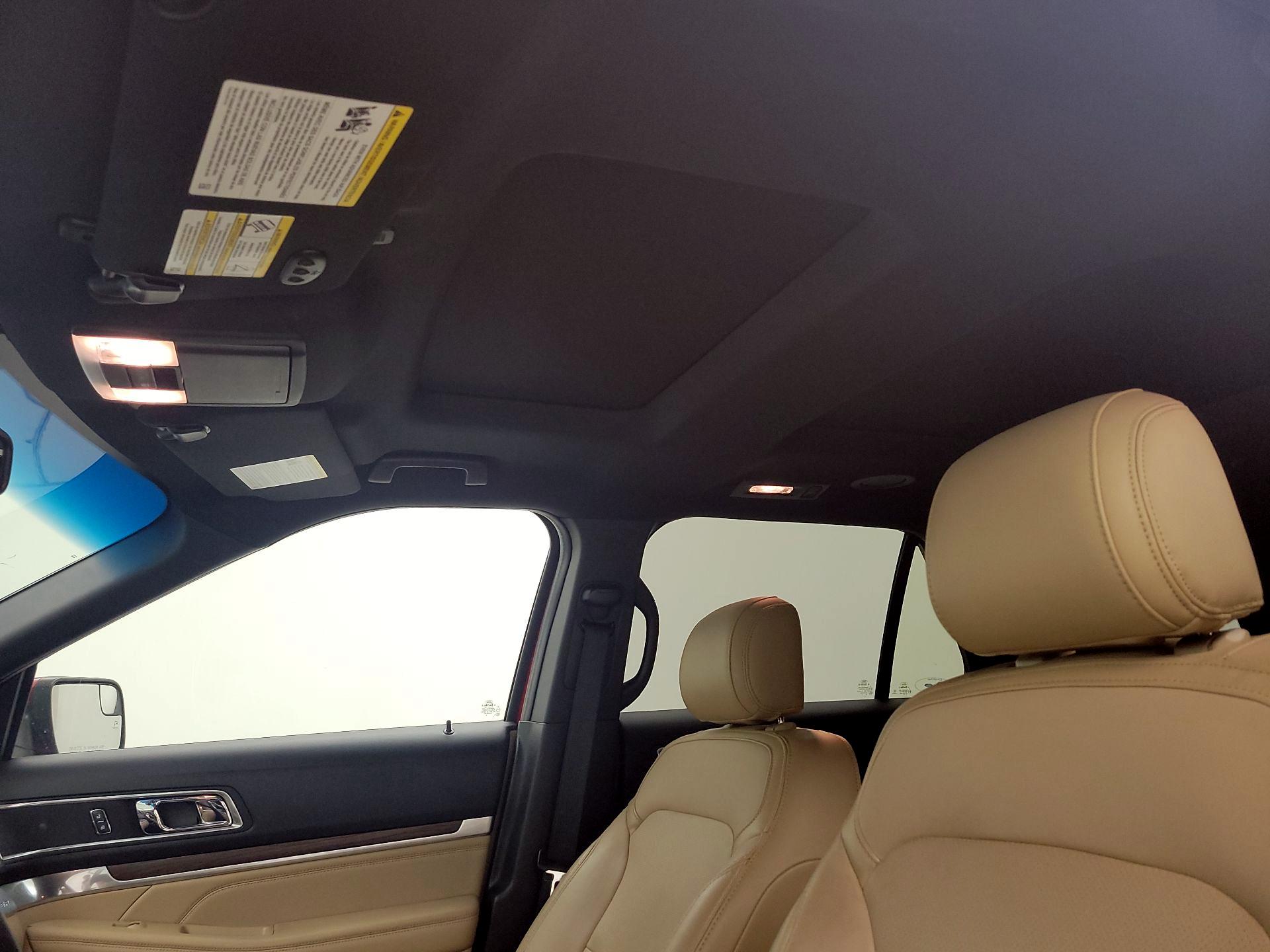 Thumbnail: 2016 Ford Explorer - 19
