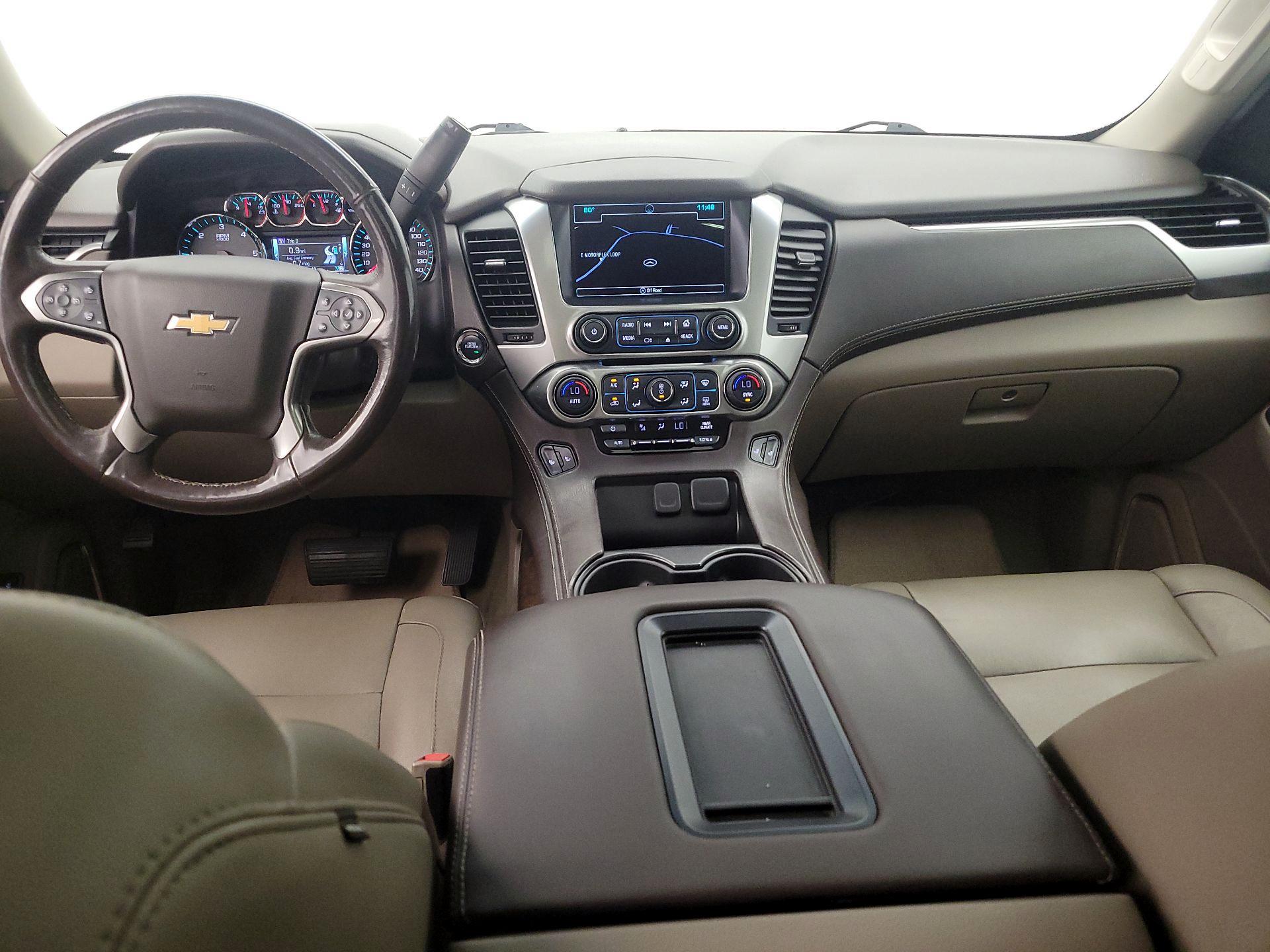 Thumbnail: 2018 Chevrolet Suburban - 9