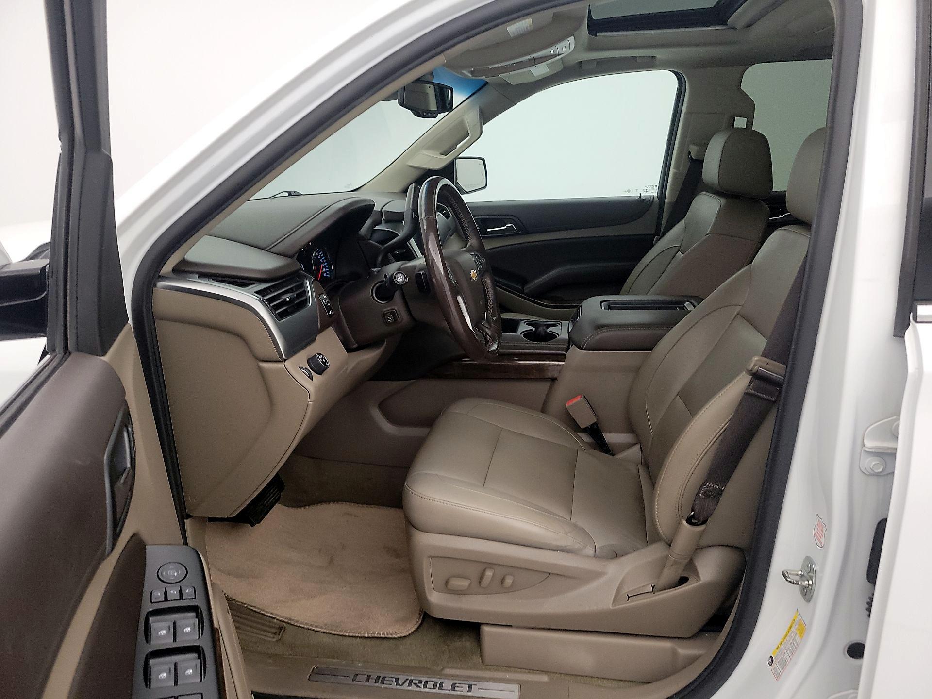 Thumbnail: 2018 Chevrolet Suburban - 11
