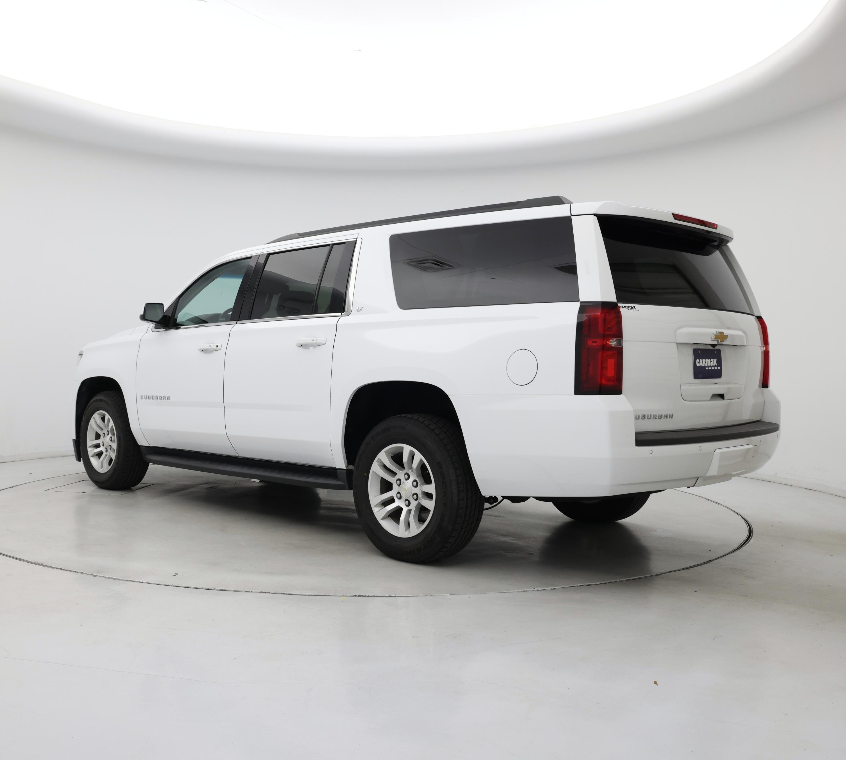 Thumbnail: 2018 Chevrolet Suburban - 2