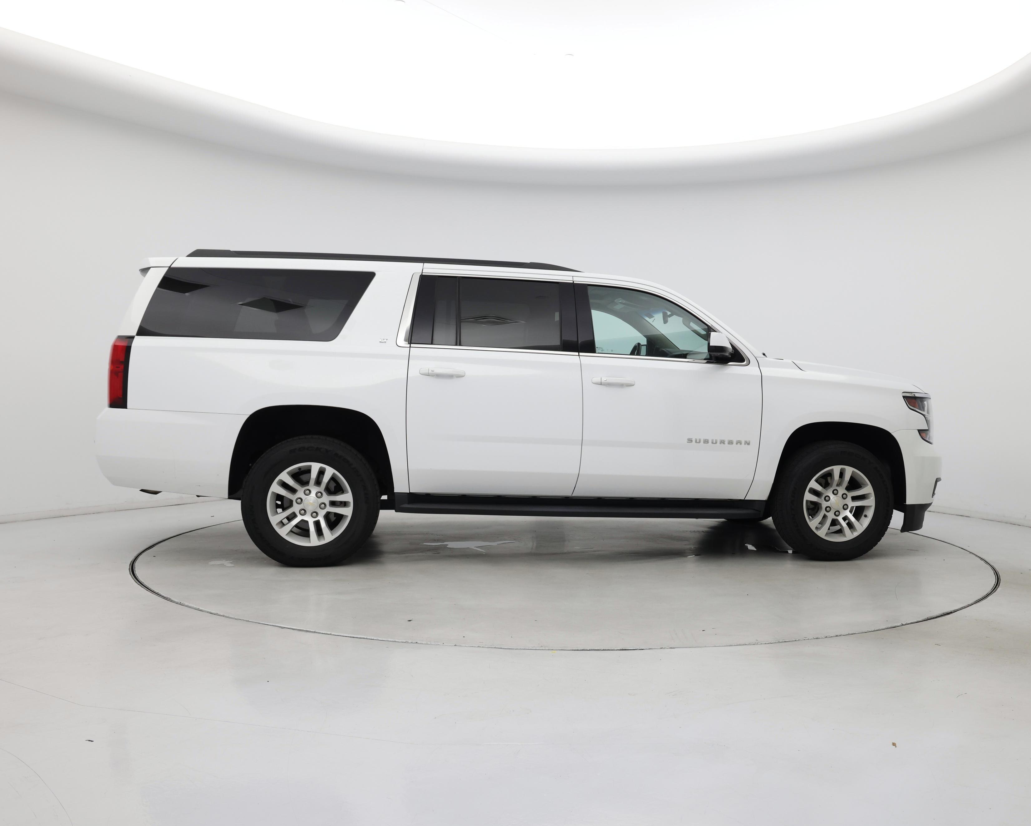 Thumbnail: 2018 Chevrolet Suburban - 7