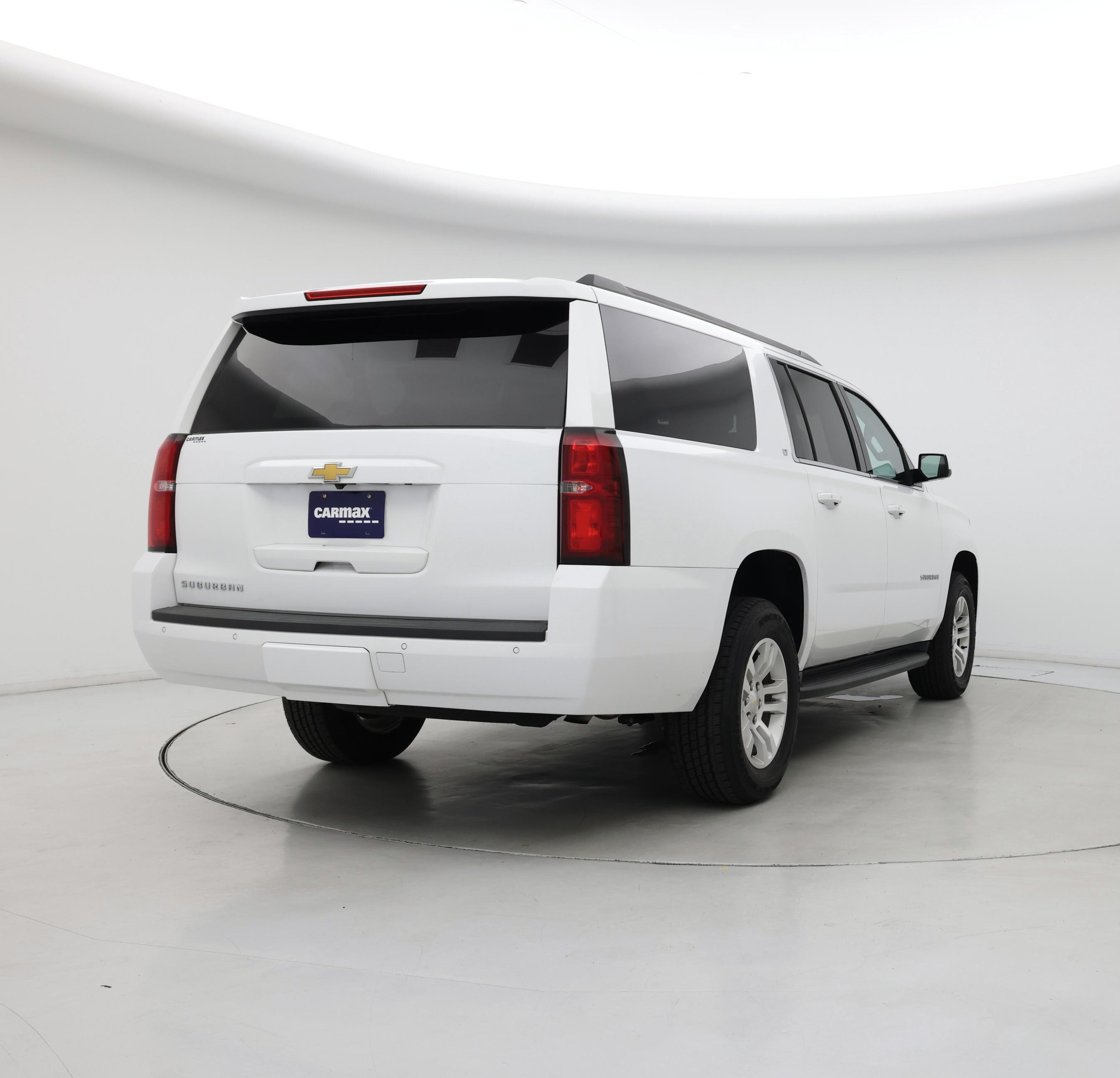 Thumbnail: 2018 Chevrolet Suburban - 8
