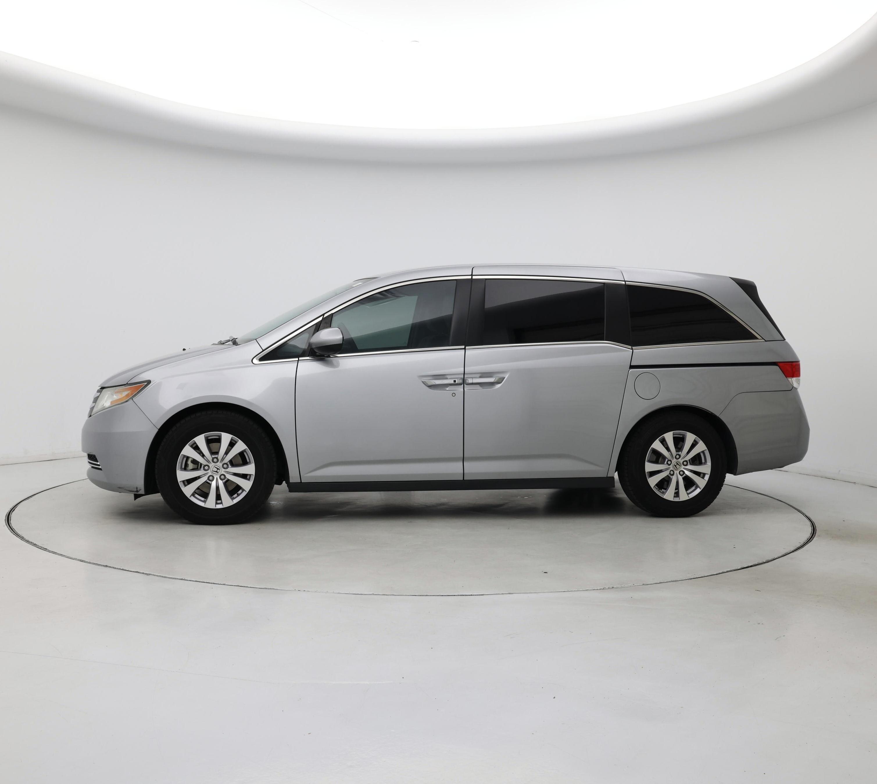 Thumbnail: 2016 Honda Odyssey - 3
