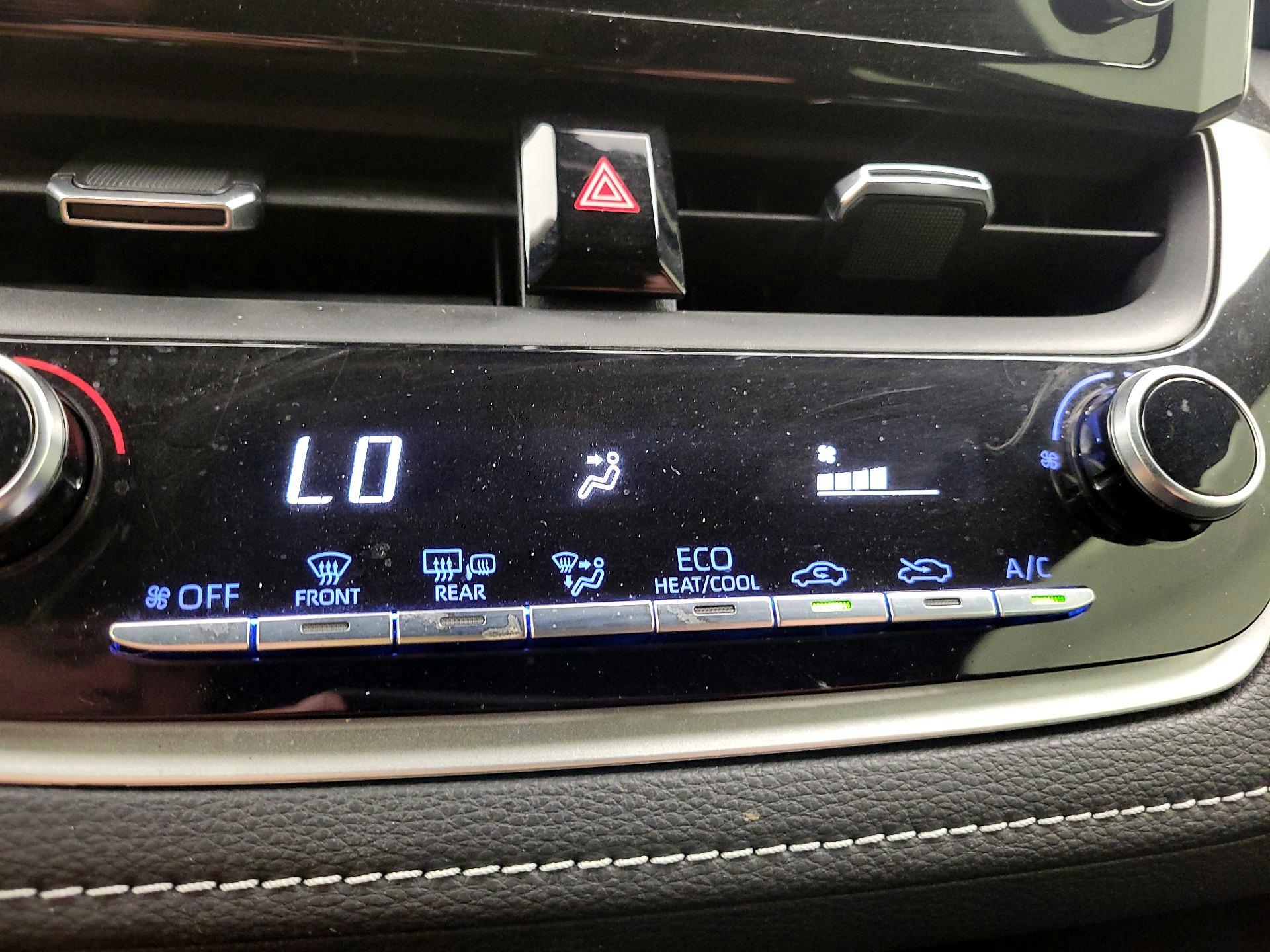Thumbnail: 2019 Toyota Corolla - 17