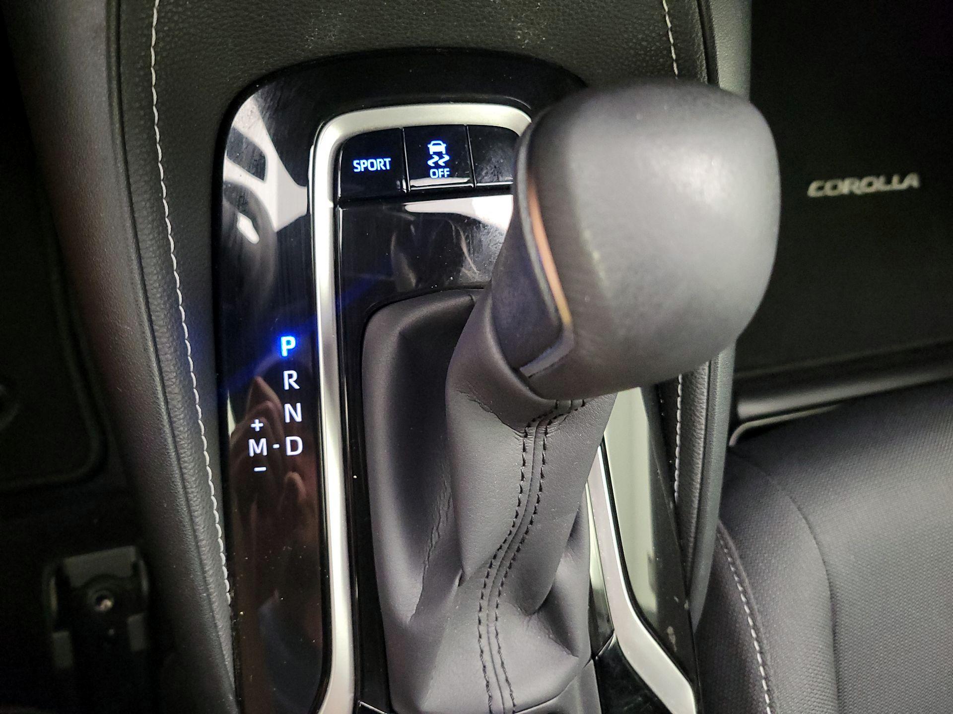 Thumbnail: 2019 Toyota Corolla - 18