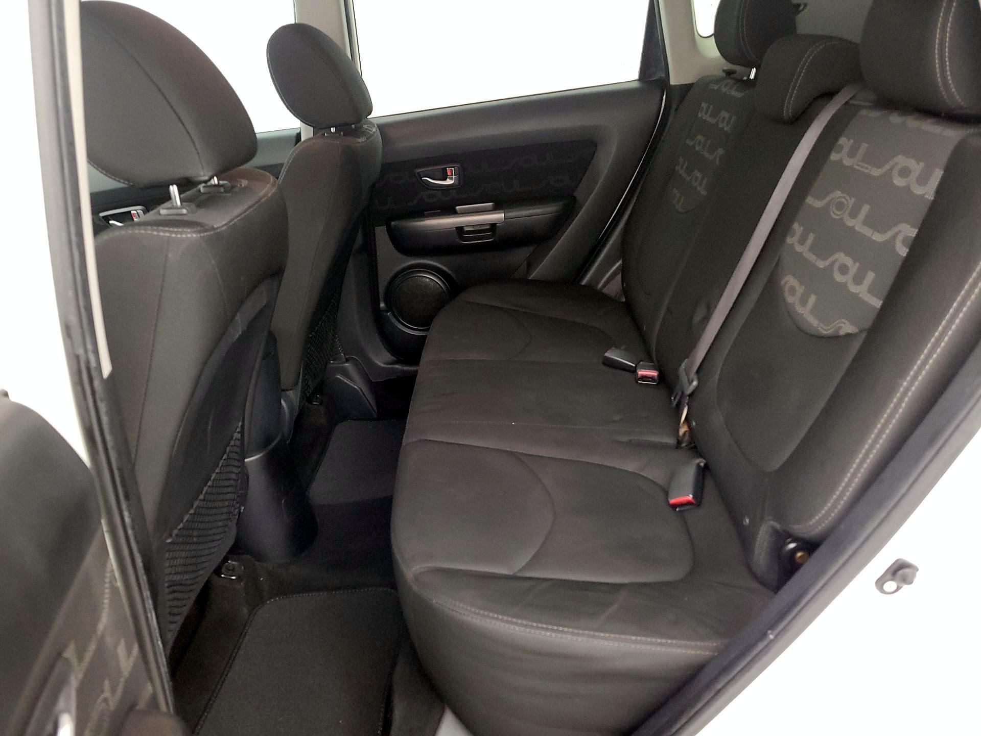 Thumbnail: 2013 Kia Soul - 18