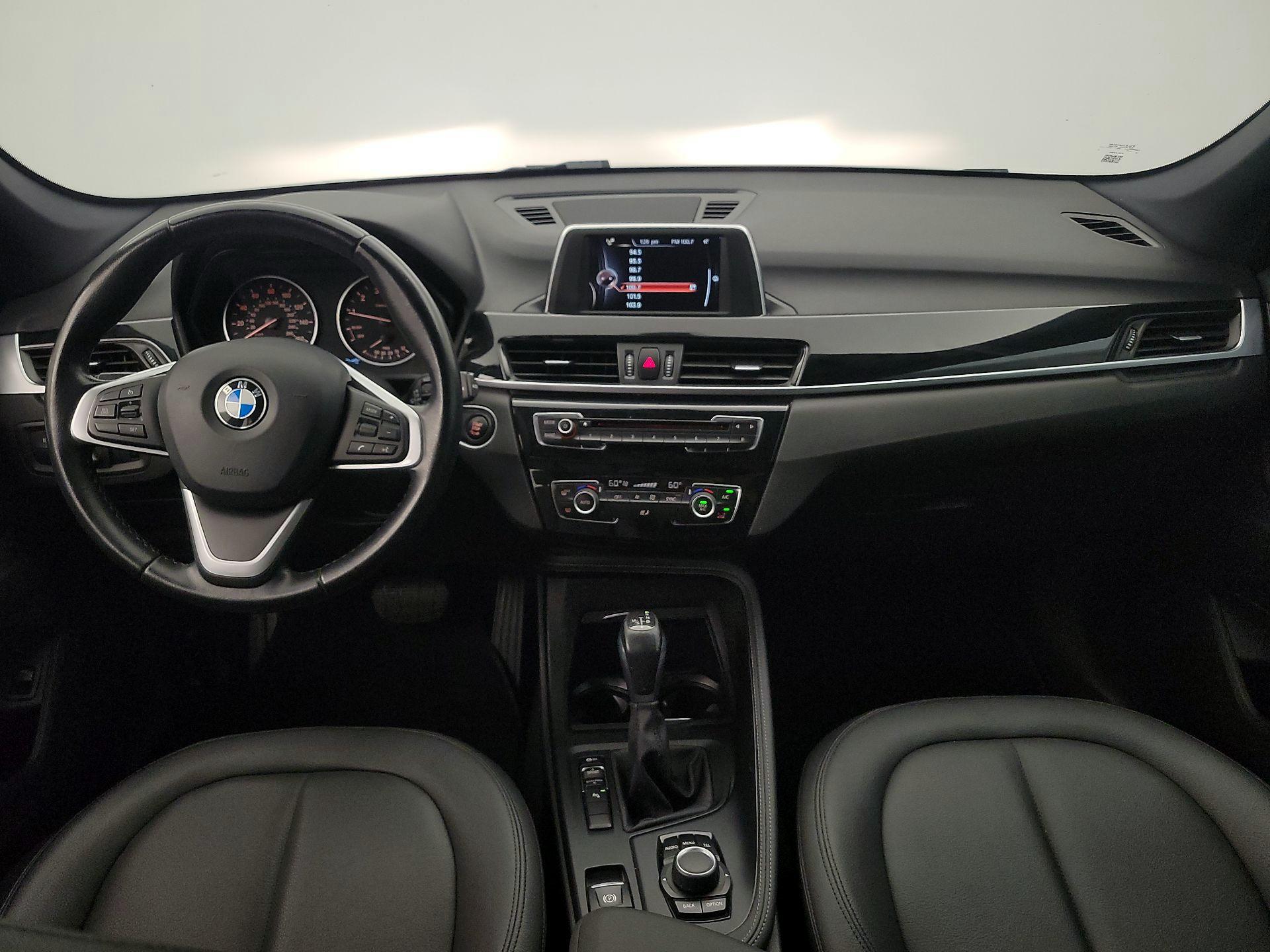 Thumbnail: 2017 BMW X1 - 9