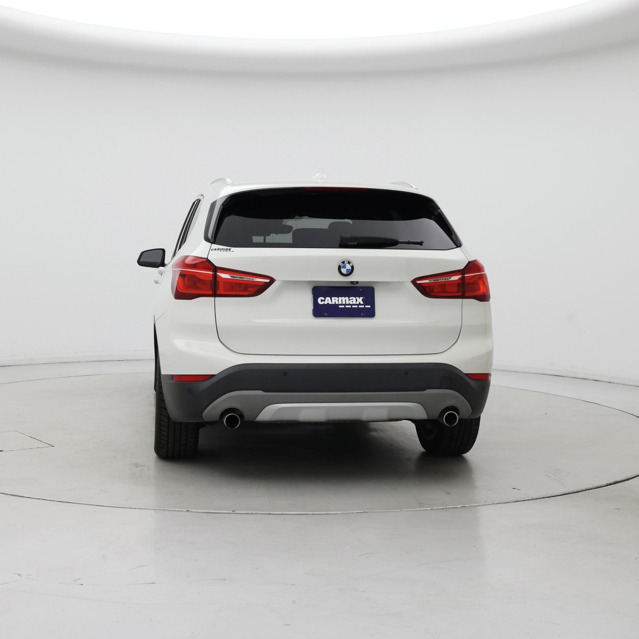 Thumbnail: 2017 BMW X1 - 6