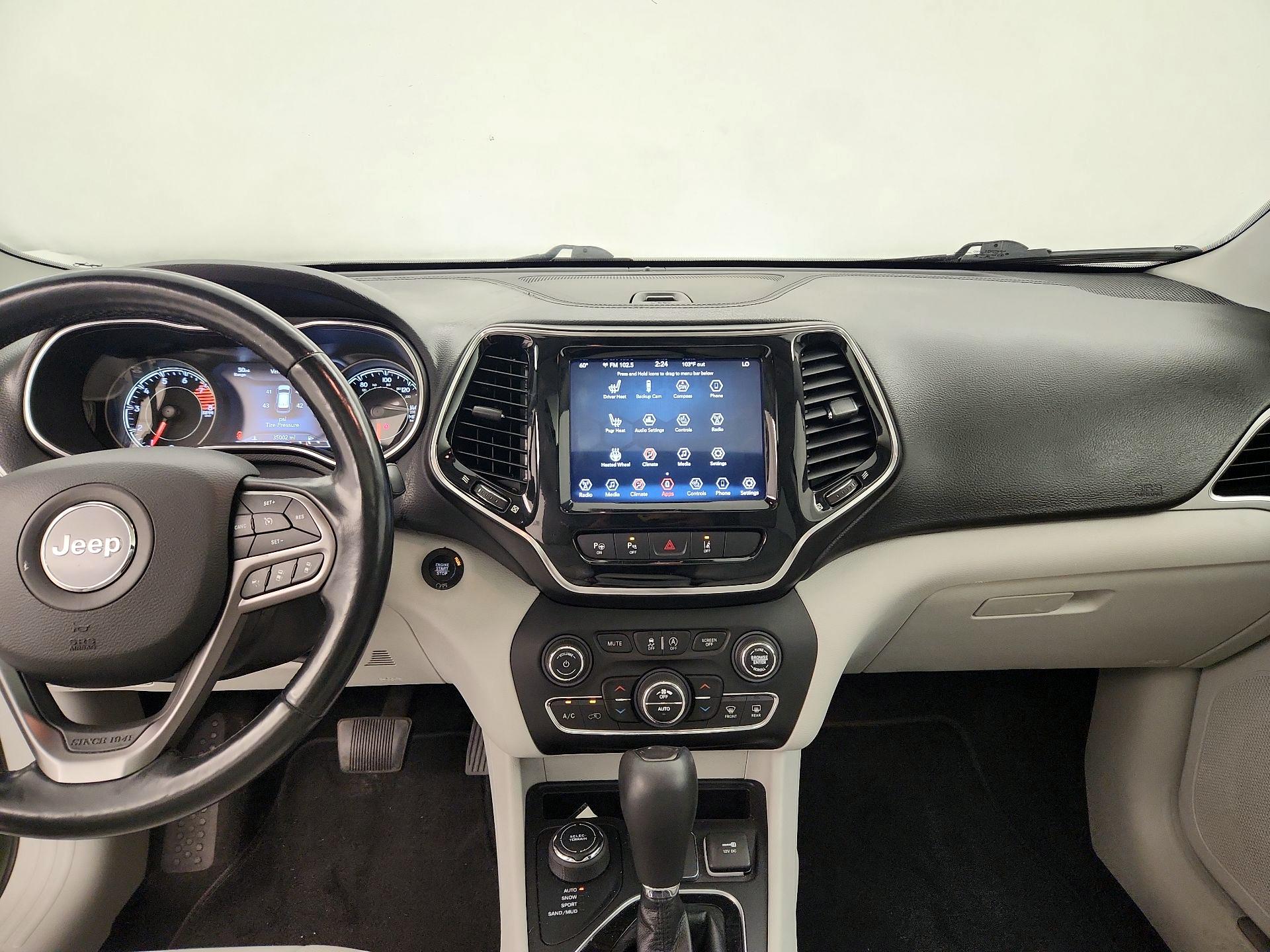 Thumbnail: 2021 Jeep Cherokee - 9