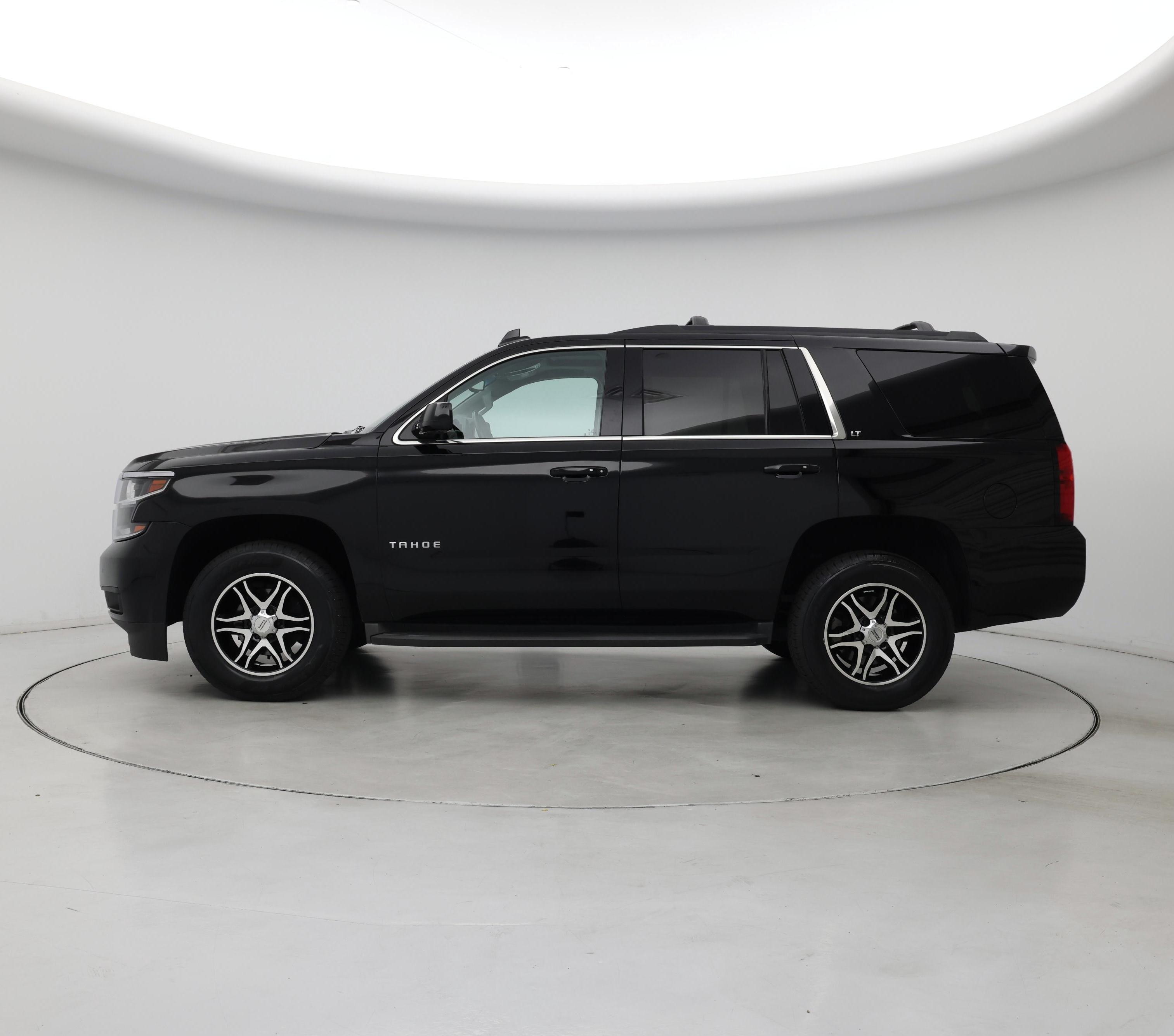 Thumbnail: 2015 Chevrolet Tahoe - 3